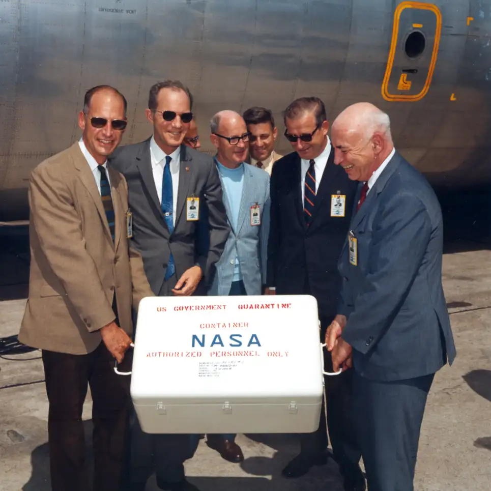 Hinh anh it nguoi biet ve su menh Apollo 11 anh 18