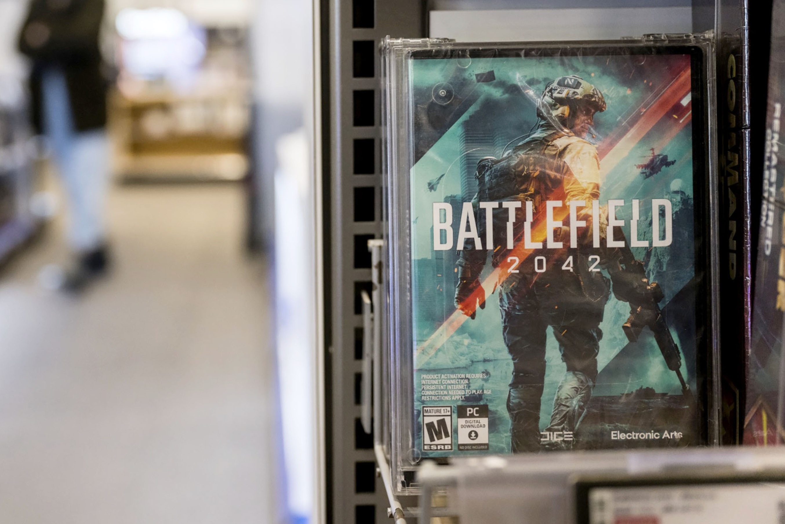 Ong lon nganh game gap kho hinh anh