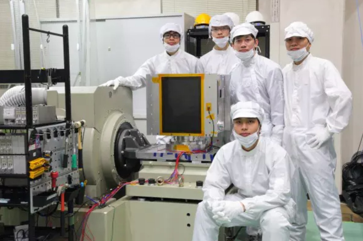 Viet Nam se phat trien cong nghiep vu tru va so huu chum ve tinh? hinh anh