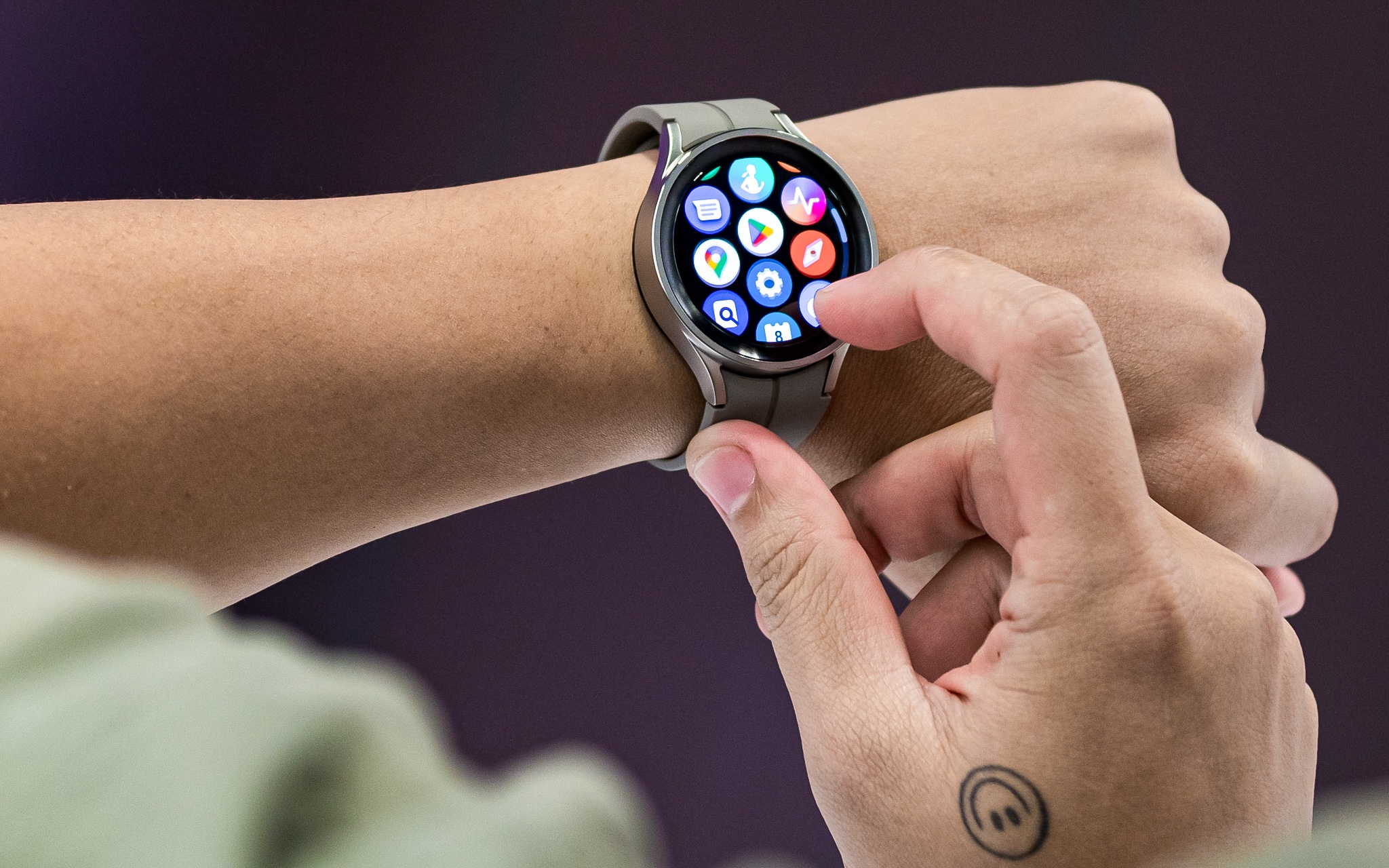 Trai nghiem bo doi smartphone gap moi nhat cua Samsung anh 12