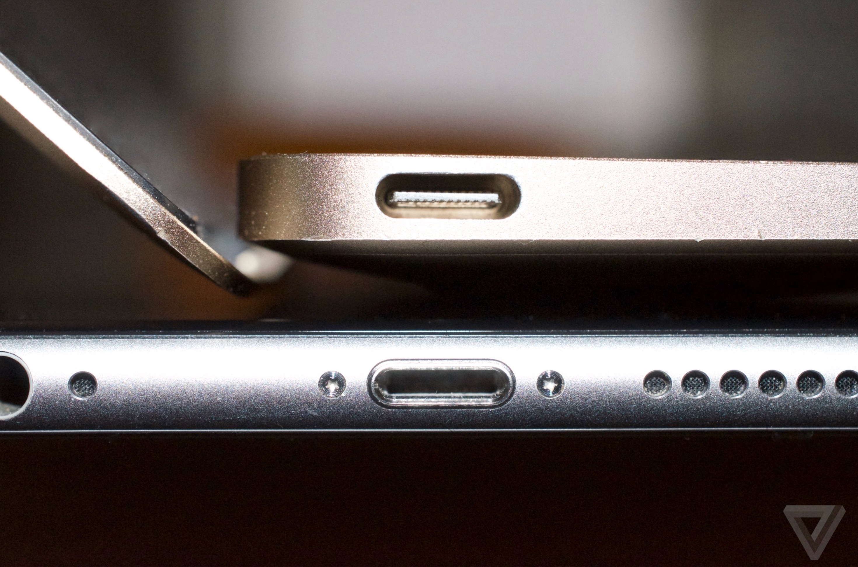 Đến lúc Apple bỏ cổng Lightning - Mobile - ZNEWS.VN