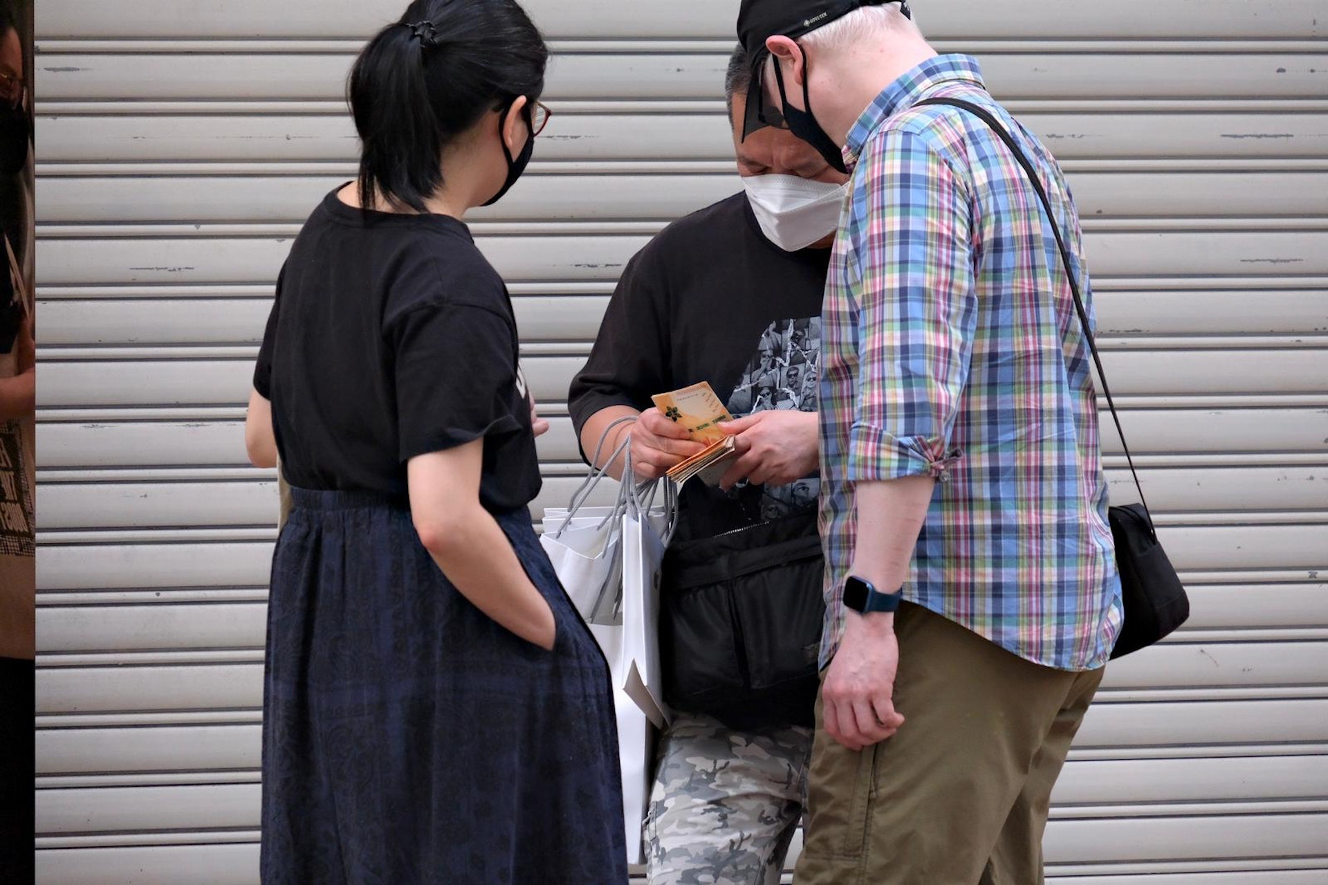 Mo ban iPhone 14 anh 8