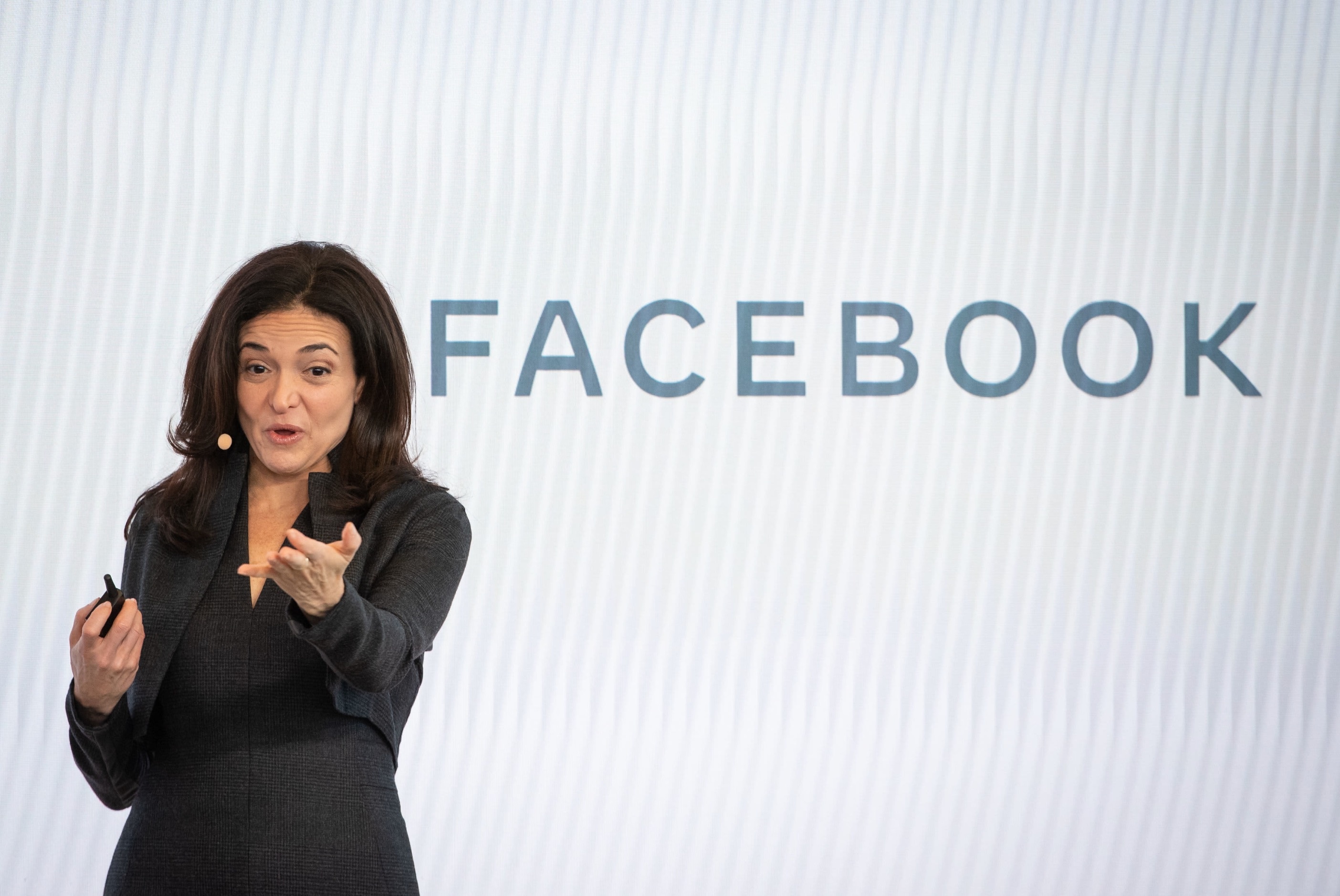 Bao ve Sheryl Sandberg anh 1