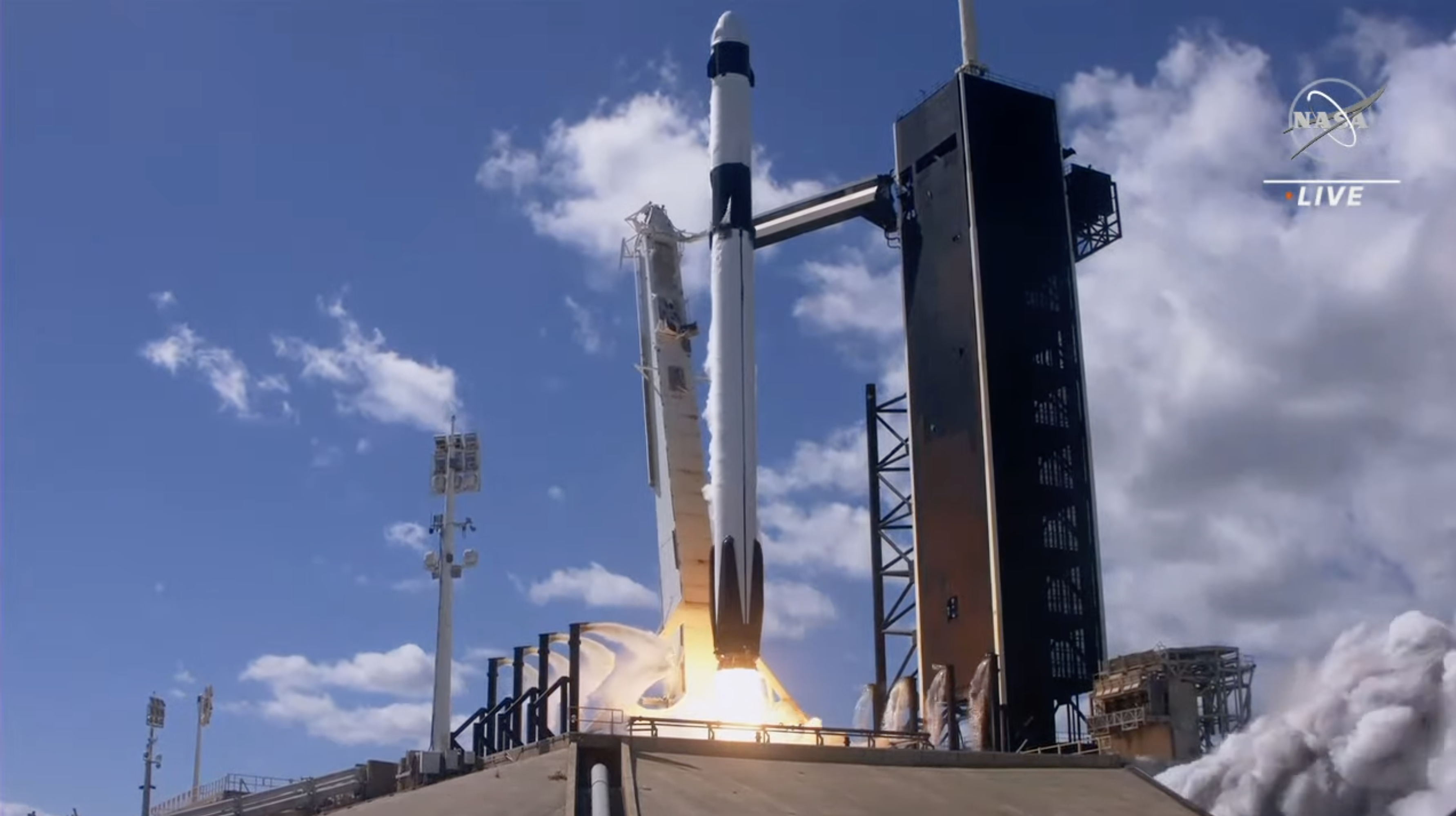 Kho khan cua Elon Musk anh 5