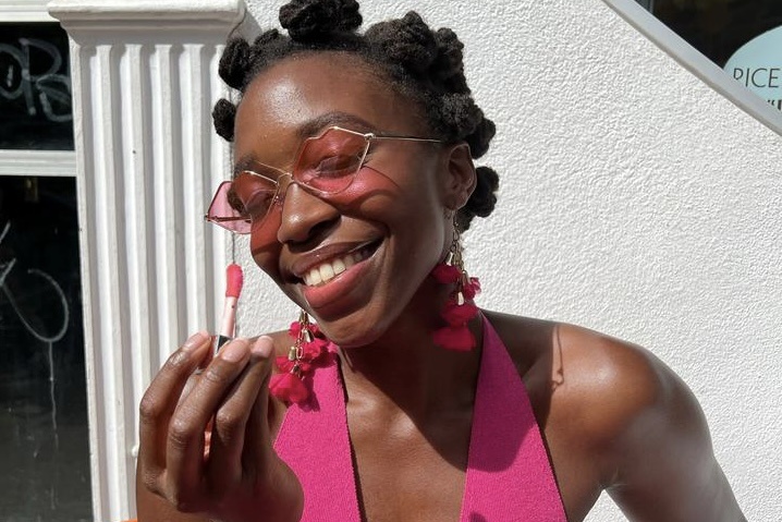 Bi Apple sa thai vi video TikTok hinh anh