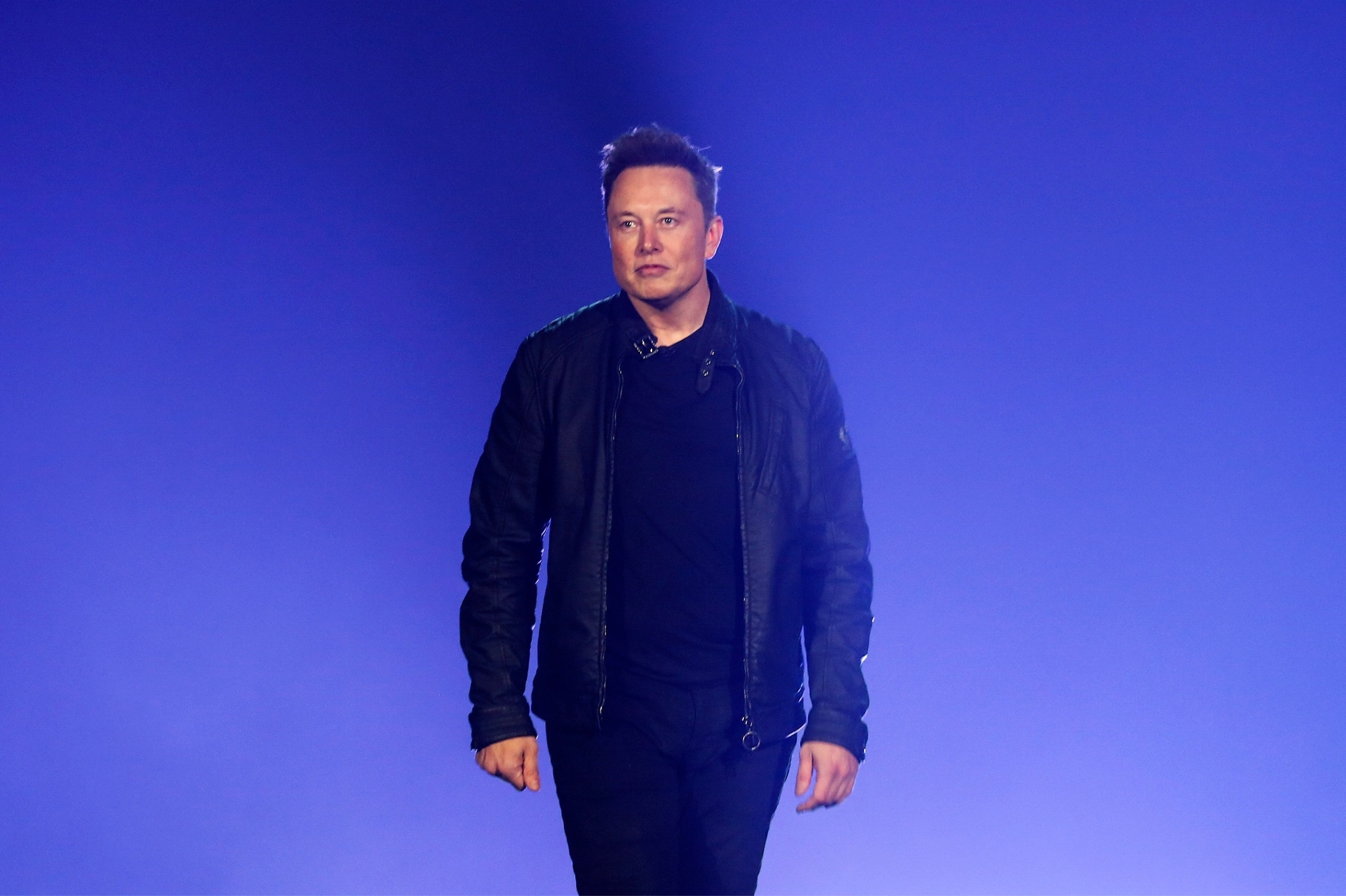 Elon Musk tiep quan Twitter anh 1