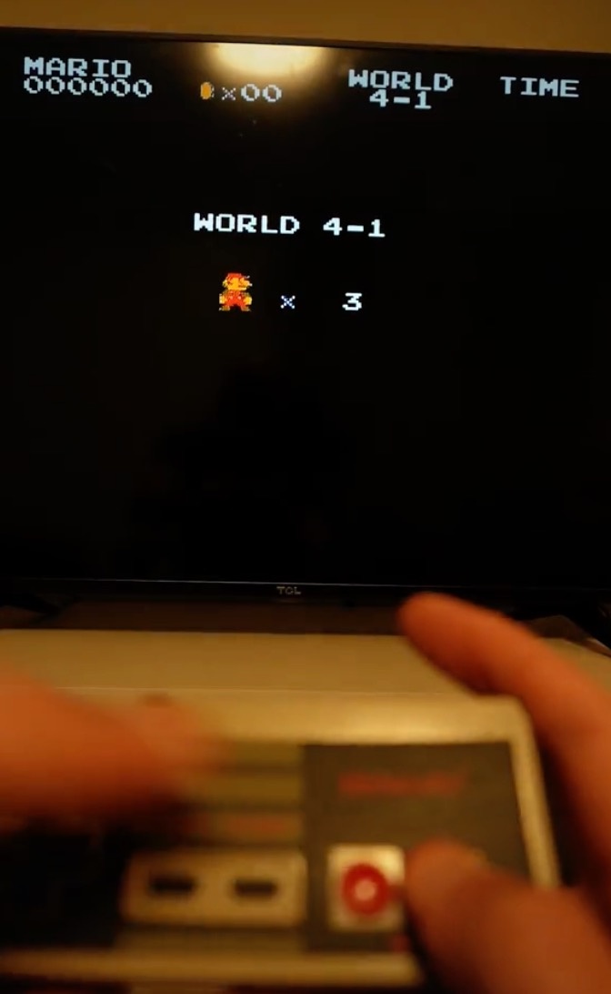 Choi lai Super Mario Bros anh 1