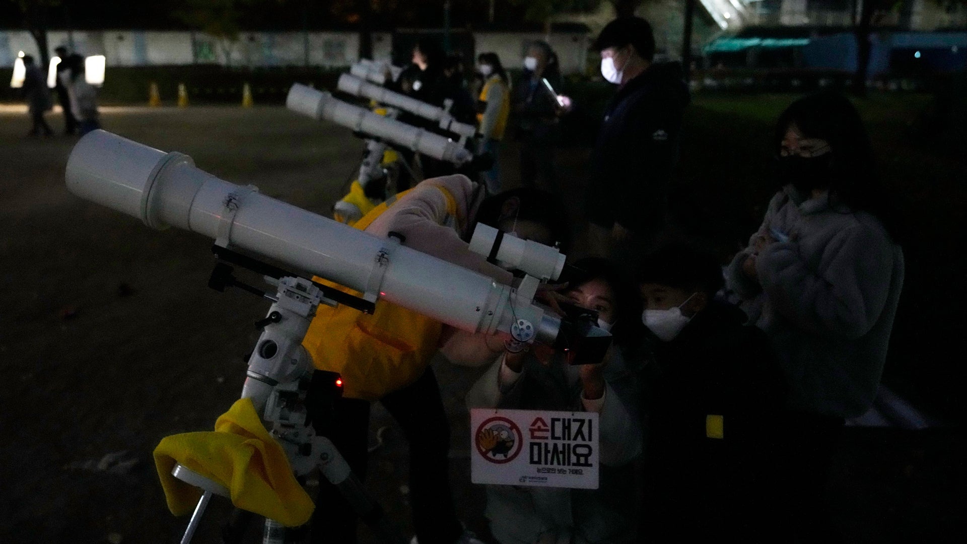 Nguyet thuc toan phan anh 7