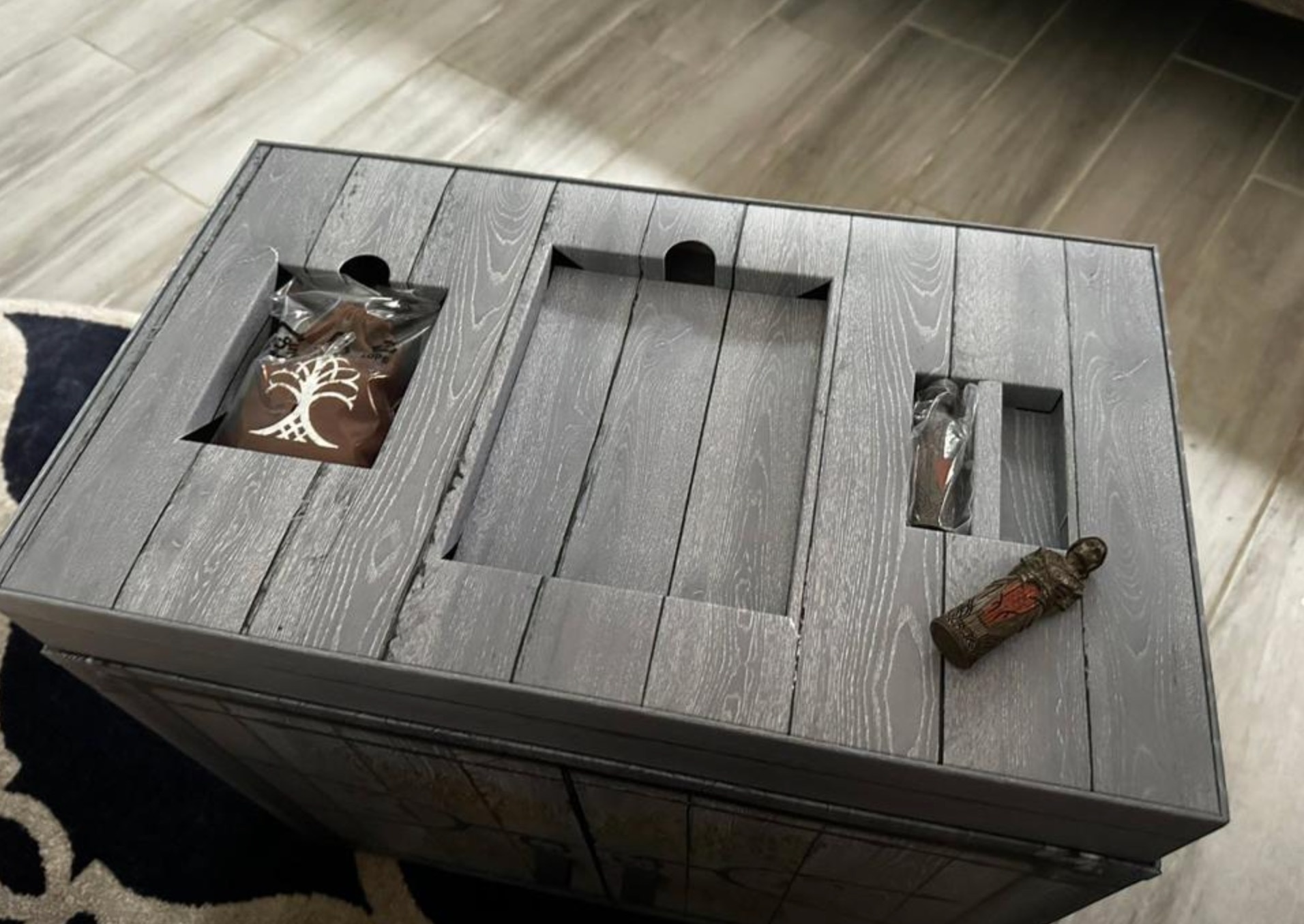 Bo 200 USD mua game nhung khong the choi hinh anh