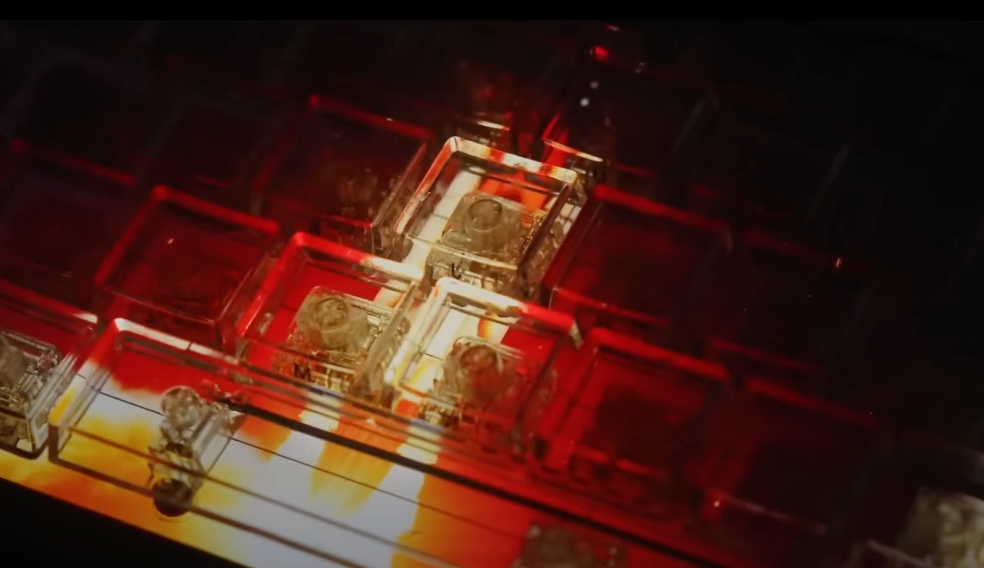 Ban phim co man hinh anh 3