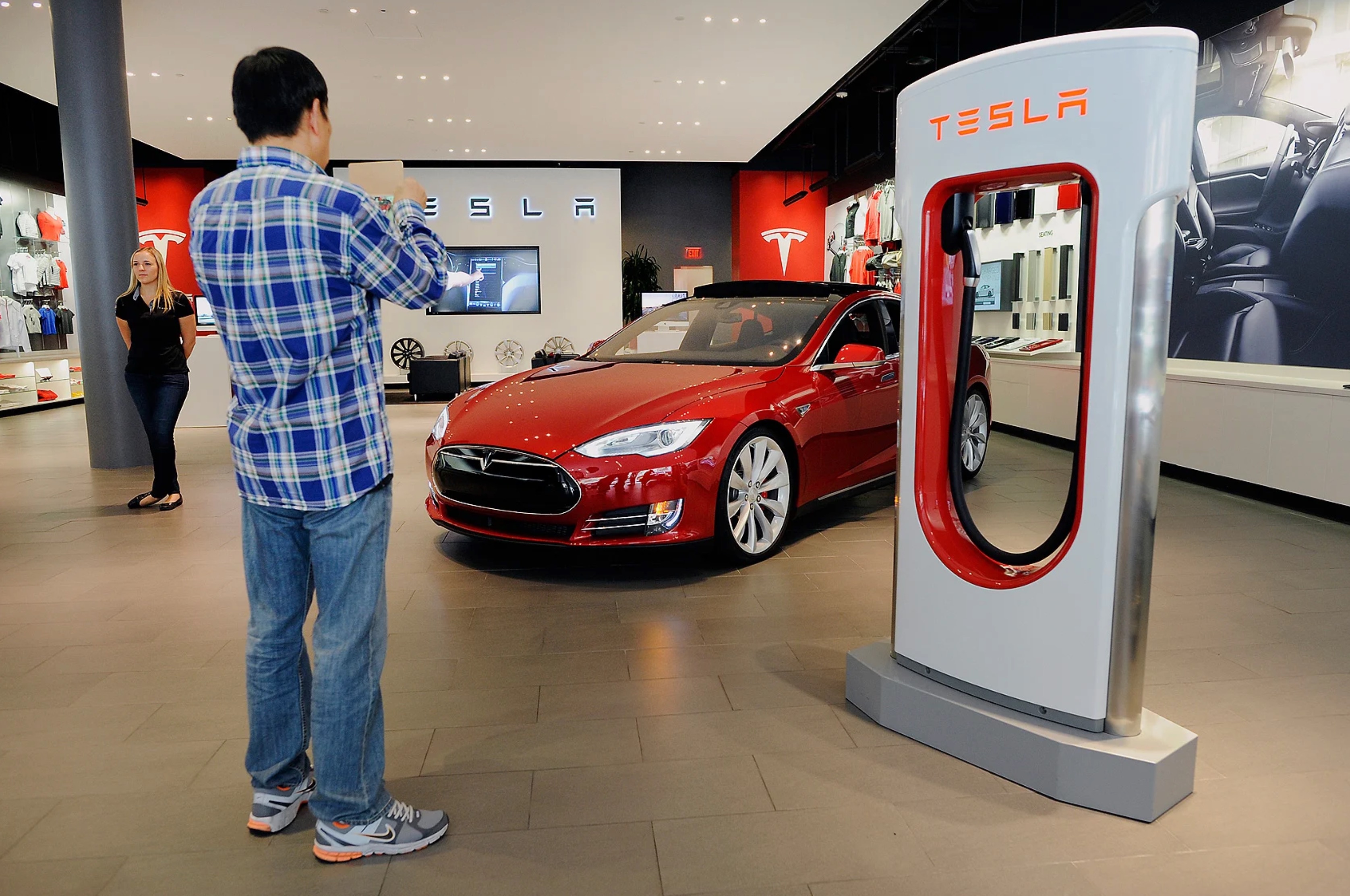 Elon Musk va Steve Jobs anh 2