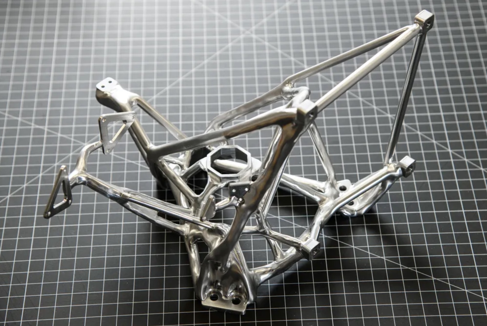 Thiet ke bo phan tau vu tru bang AI hinh anh