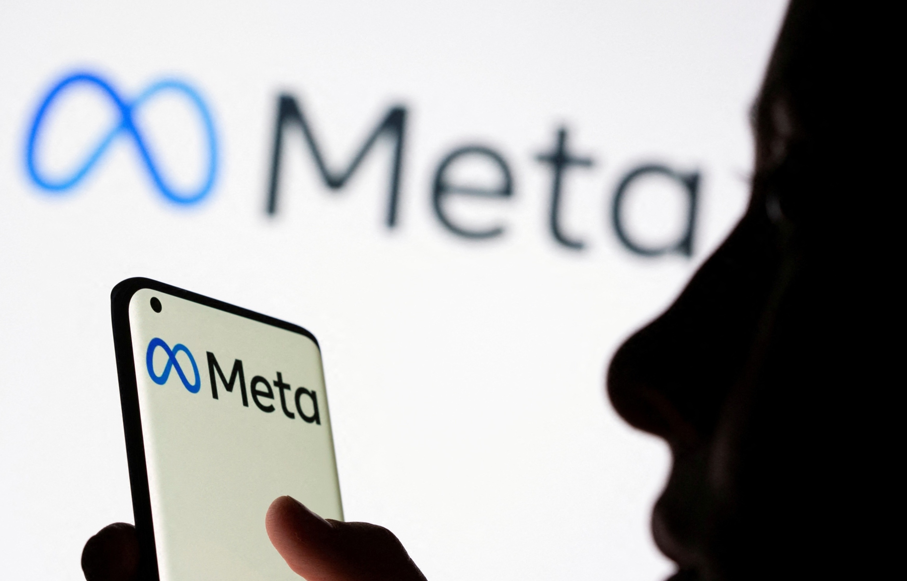 Sap het thoi dung Facebook mien phi hinh anh