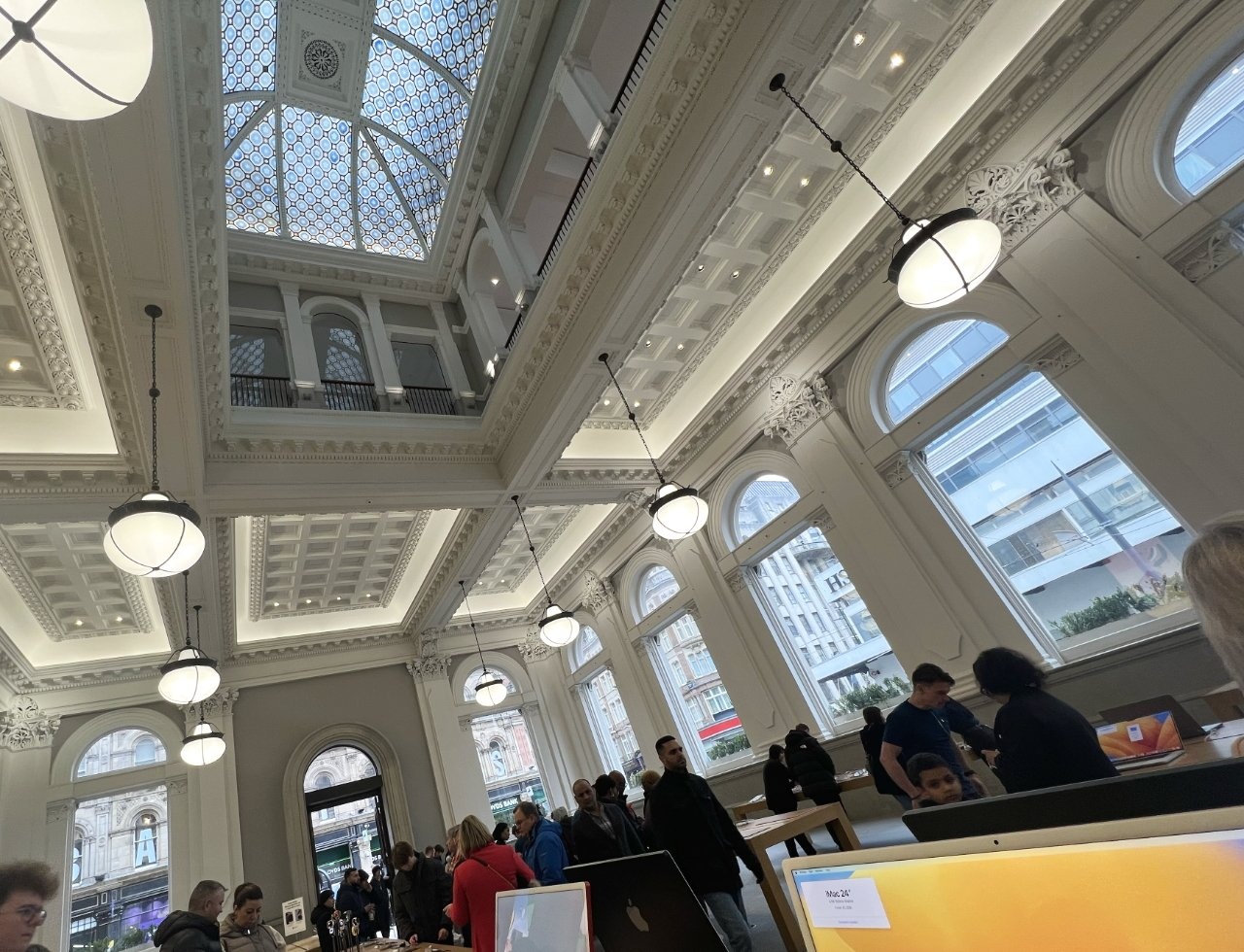 Apple Store New Street Birmingham anh 5