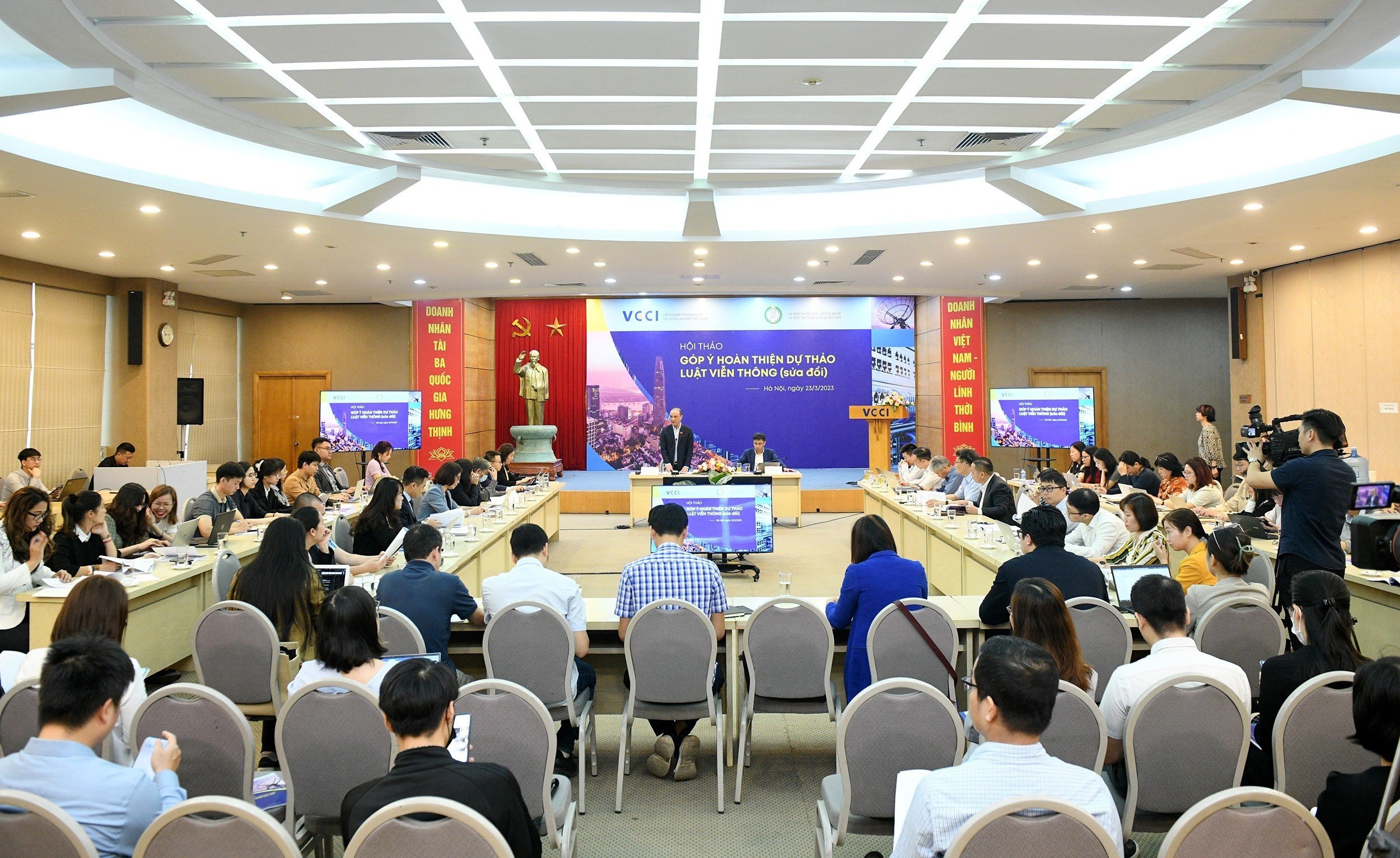 Luat Vien thong sua doi anh 1