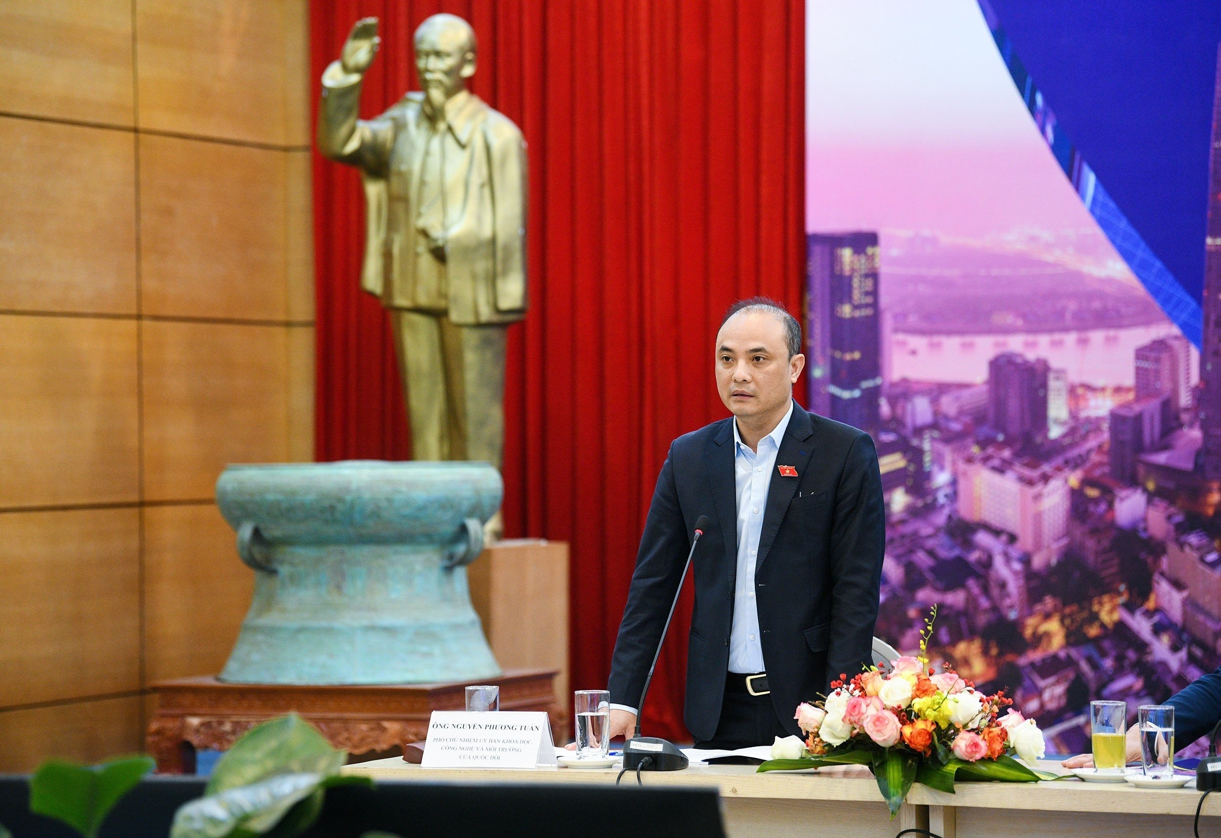 Luat Vien thong sua doi anh 3