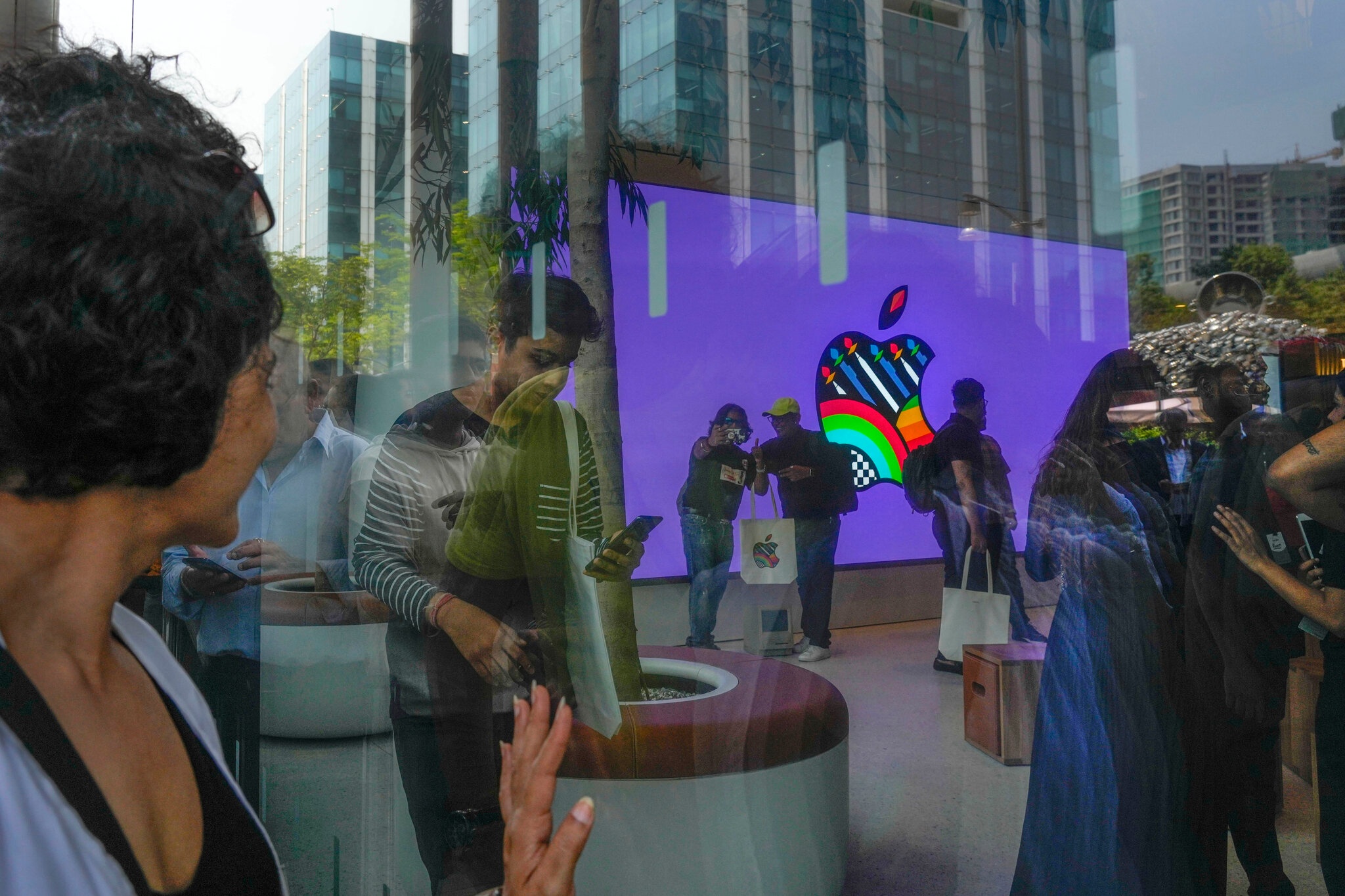 Dau an dau tien cua iPhone tai An Do hinh anh