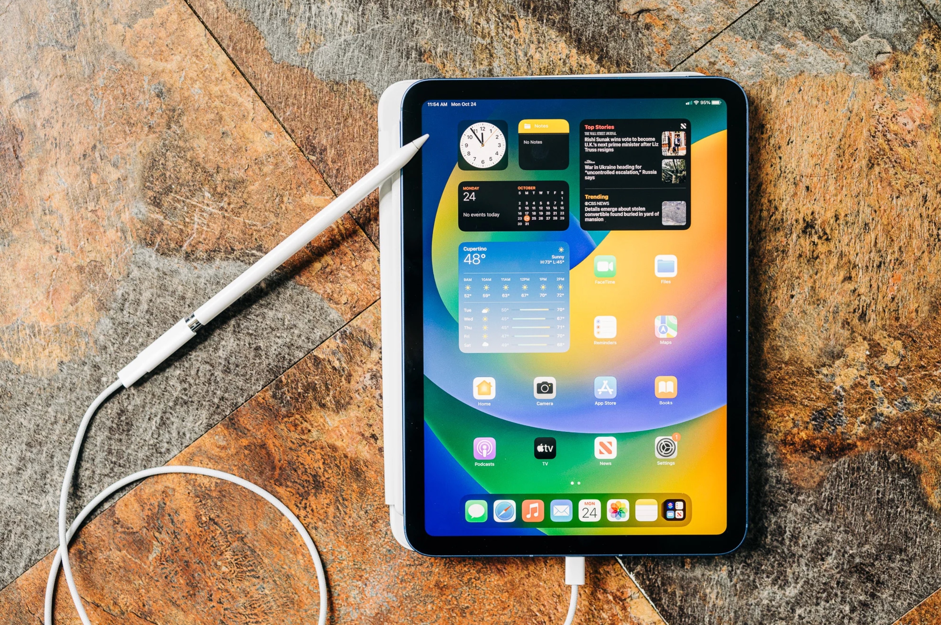 Nen mua iPhone 14 khong anh 6