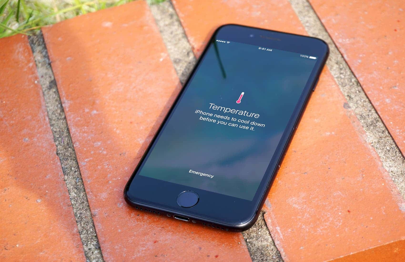 Ly do smartphone qua nhiet hinh anh