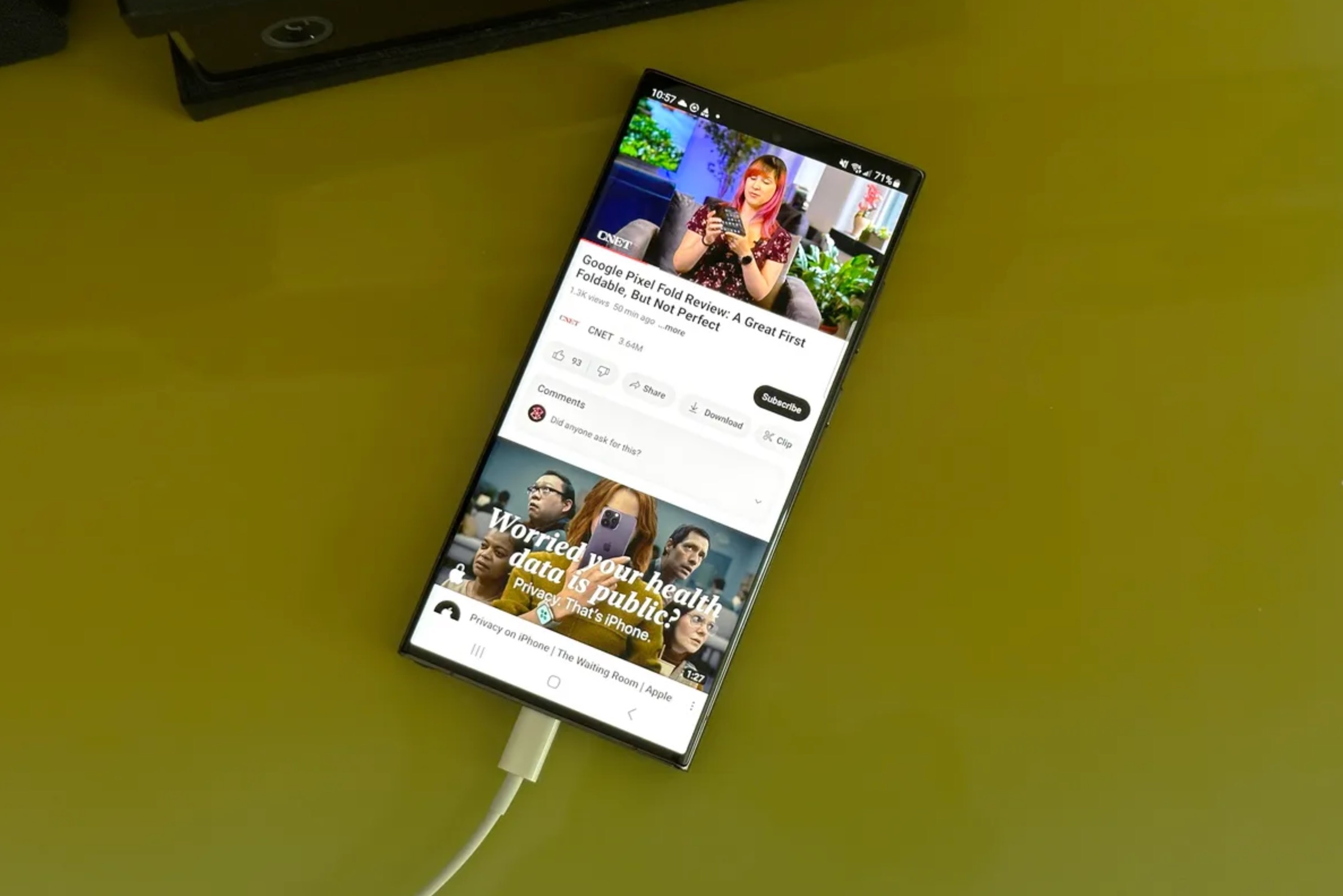 Smartphone bi qua nhiet anh 1