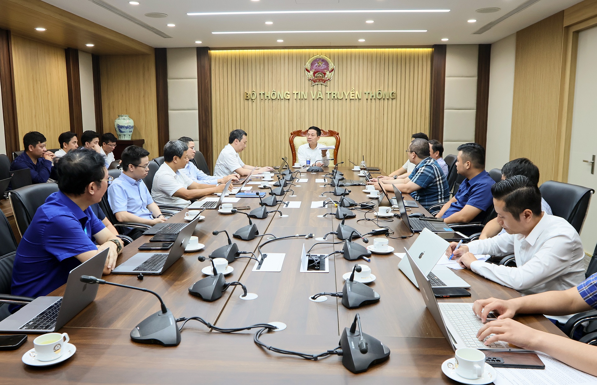 Mo hinh LLM Viet Nam anh 5