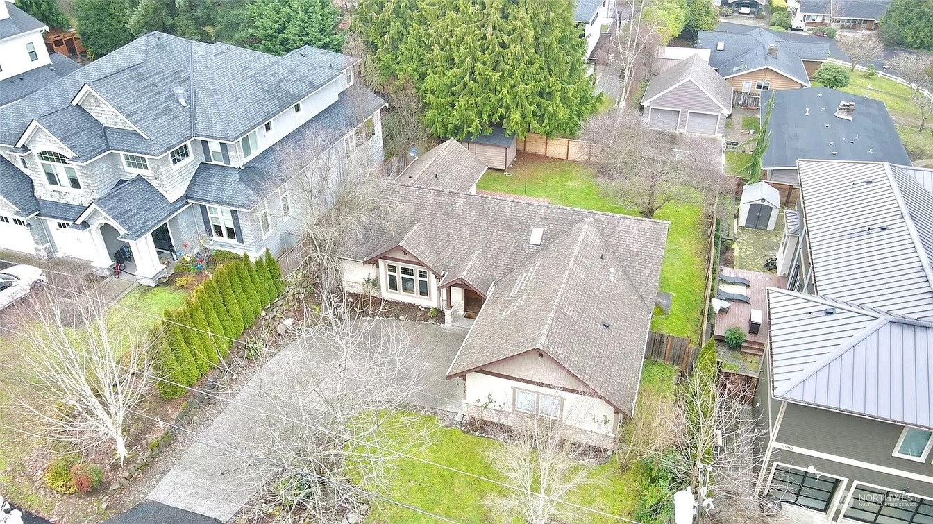 Jeff Bezos thanh lap Amazon anh 12