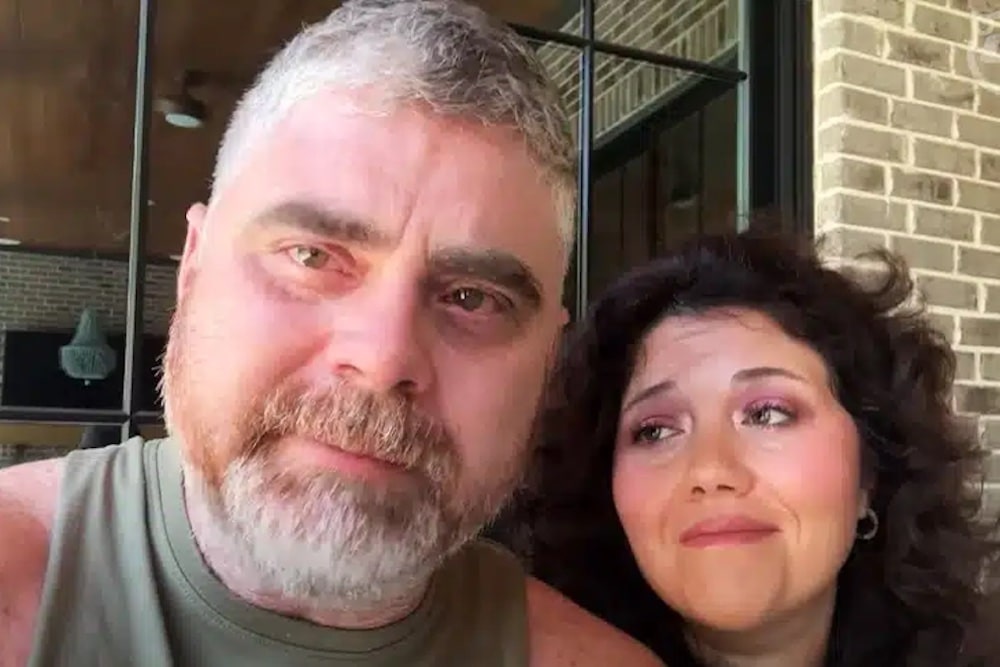 Ben Armstrong tien ma hoa anh 6