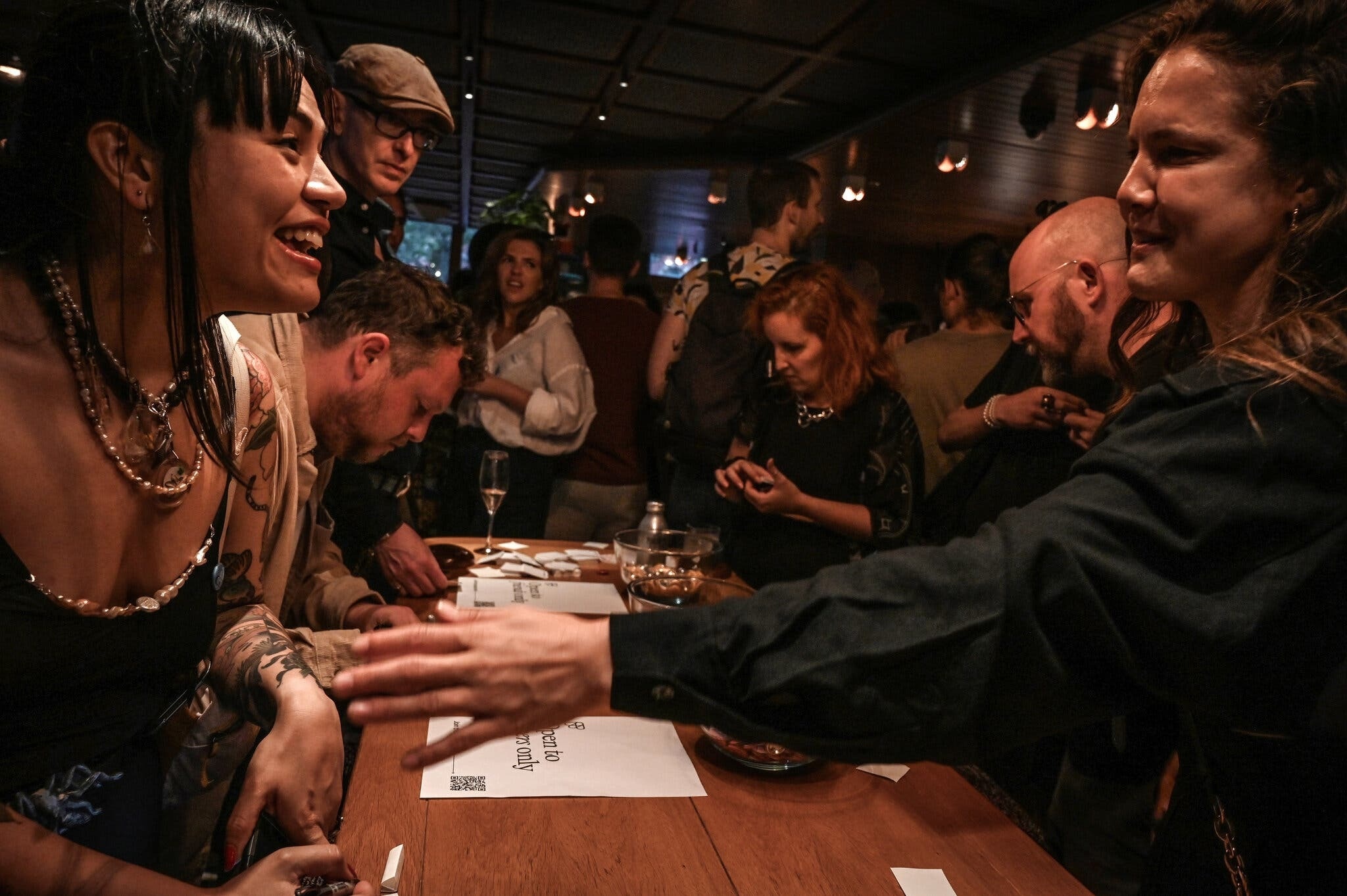 Dung app hen ho Tinder anh 2