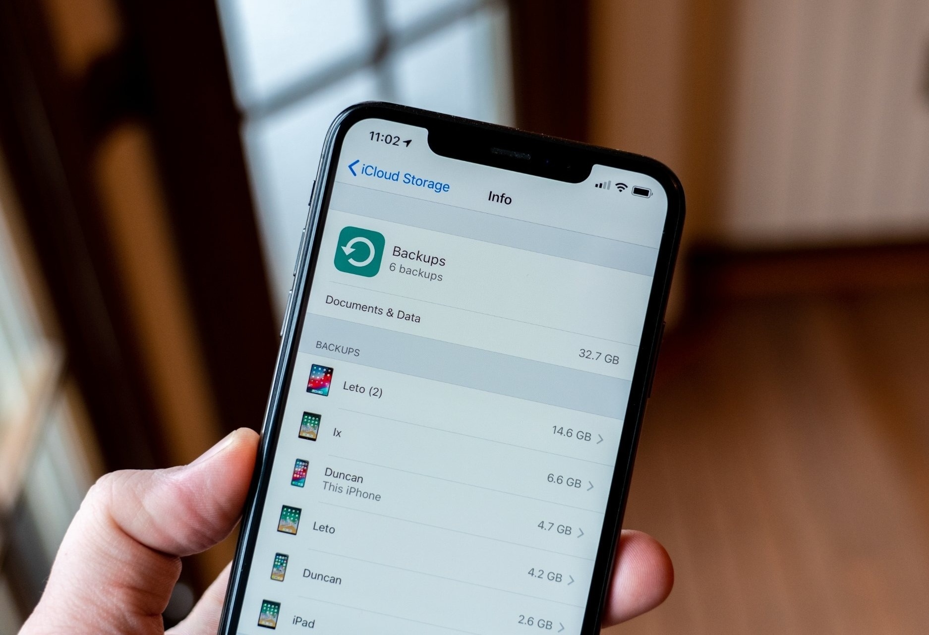 Apple bi kien vi 'keo kiet' voi nguoi dung hinh anh