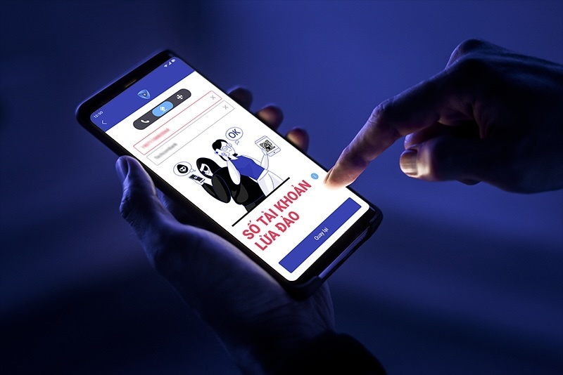 Sap co app nhan biet so dien thoai, tai khoan ngan hang lua dao hinh anh