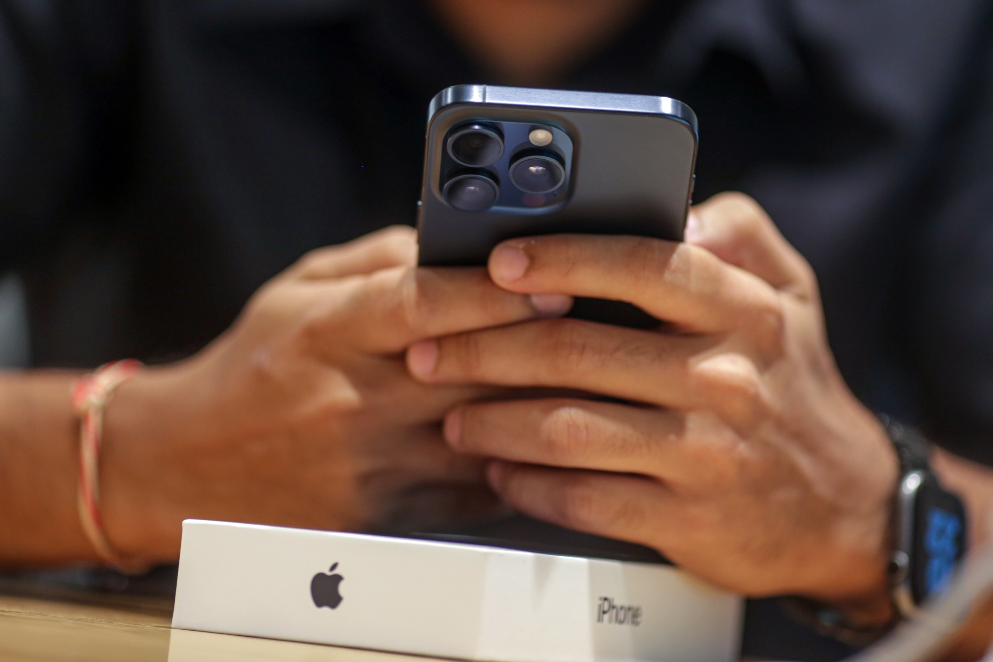 AI co the tao nen 'sieu chu ky' moi cho Apple hinh anh