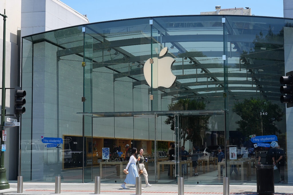 Dong san pham bat ngo mang lai tin vui cho Apple hinh anh