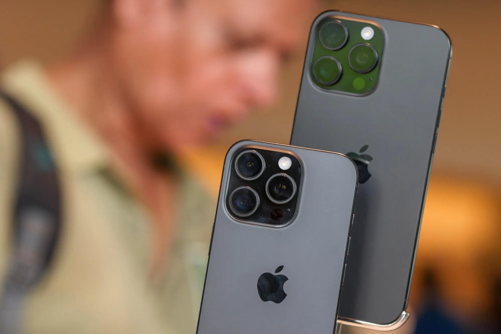 iPhone 16 thach thuc su trung thanh cua nguoi dung Apple hinh anh