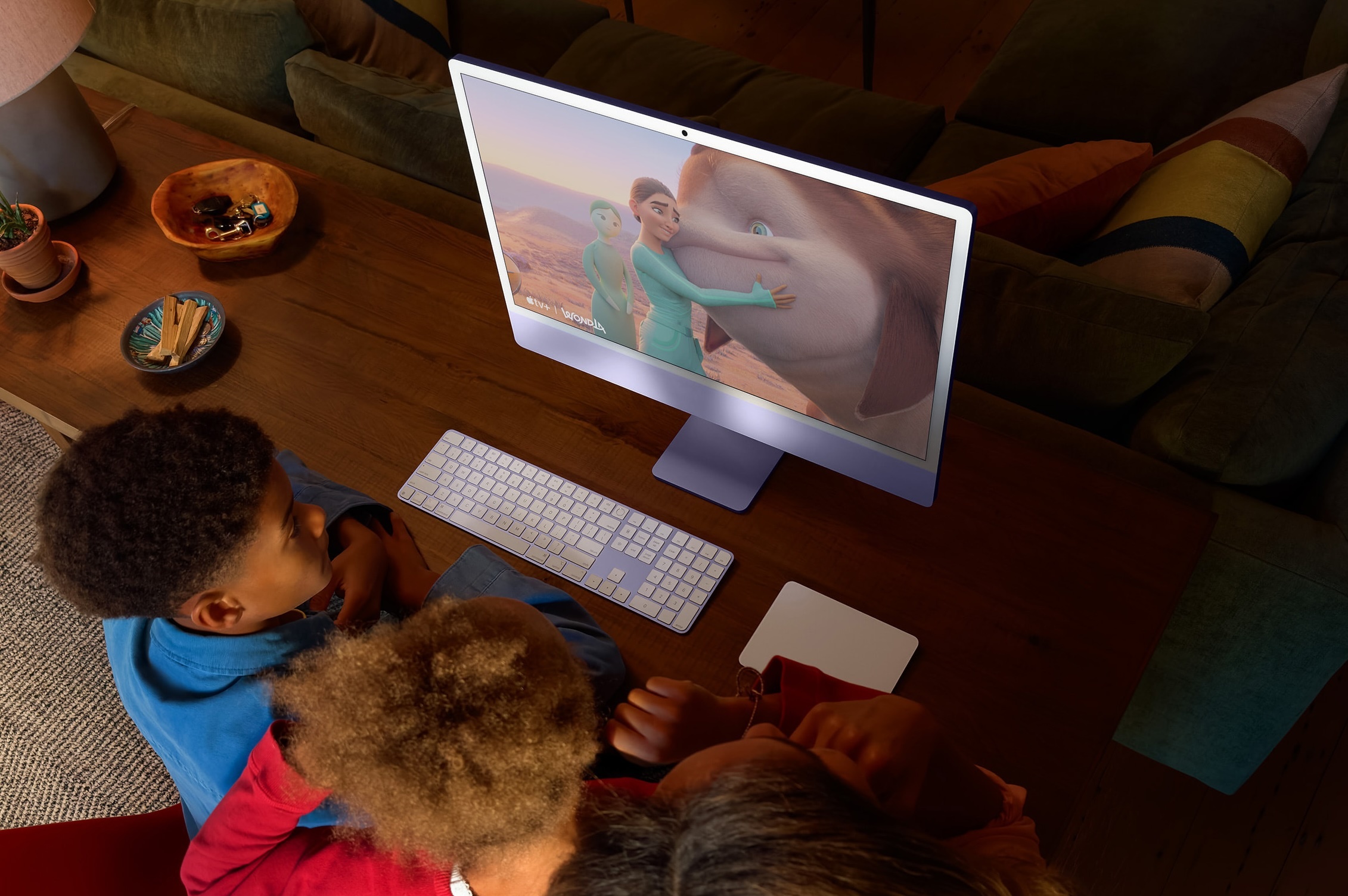 May tinh dau tien cua Apple 'khai tu' RAM 8 GB hinh anh