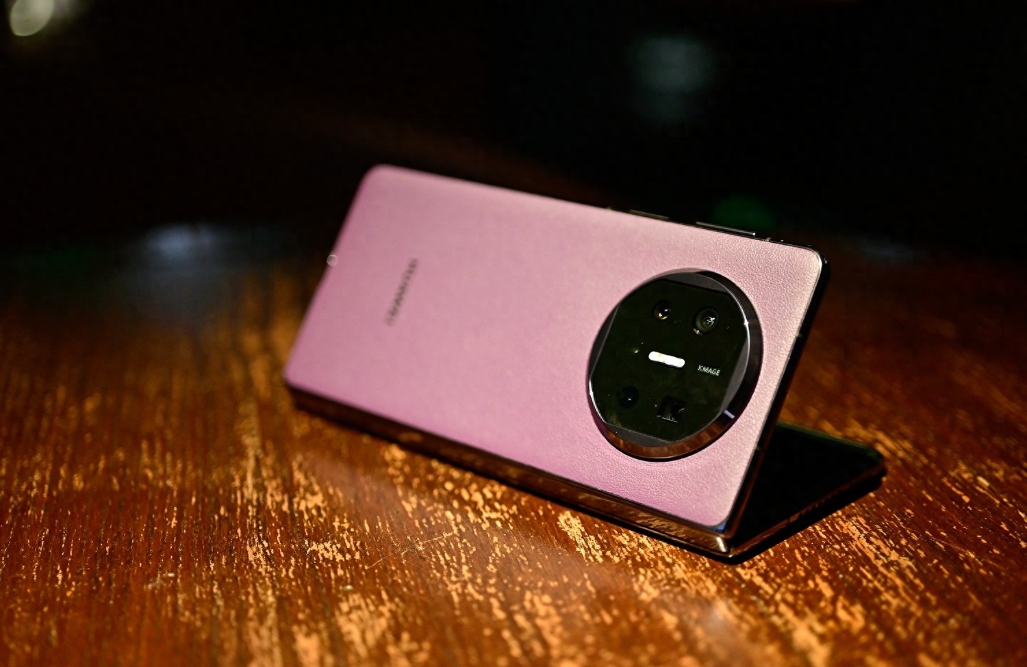 Thi truong smartphone gap suy giam hinh anh