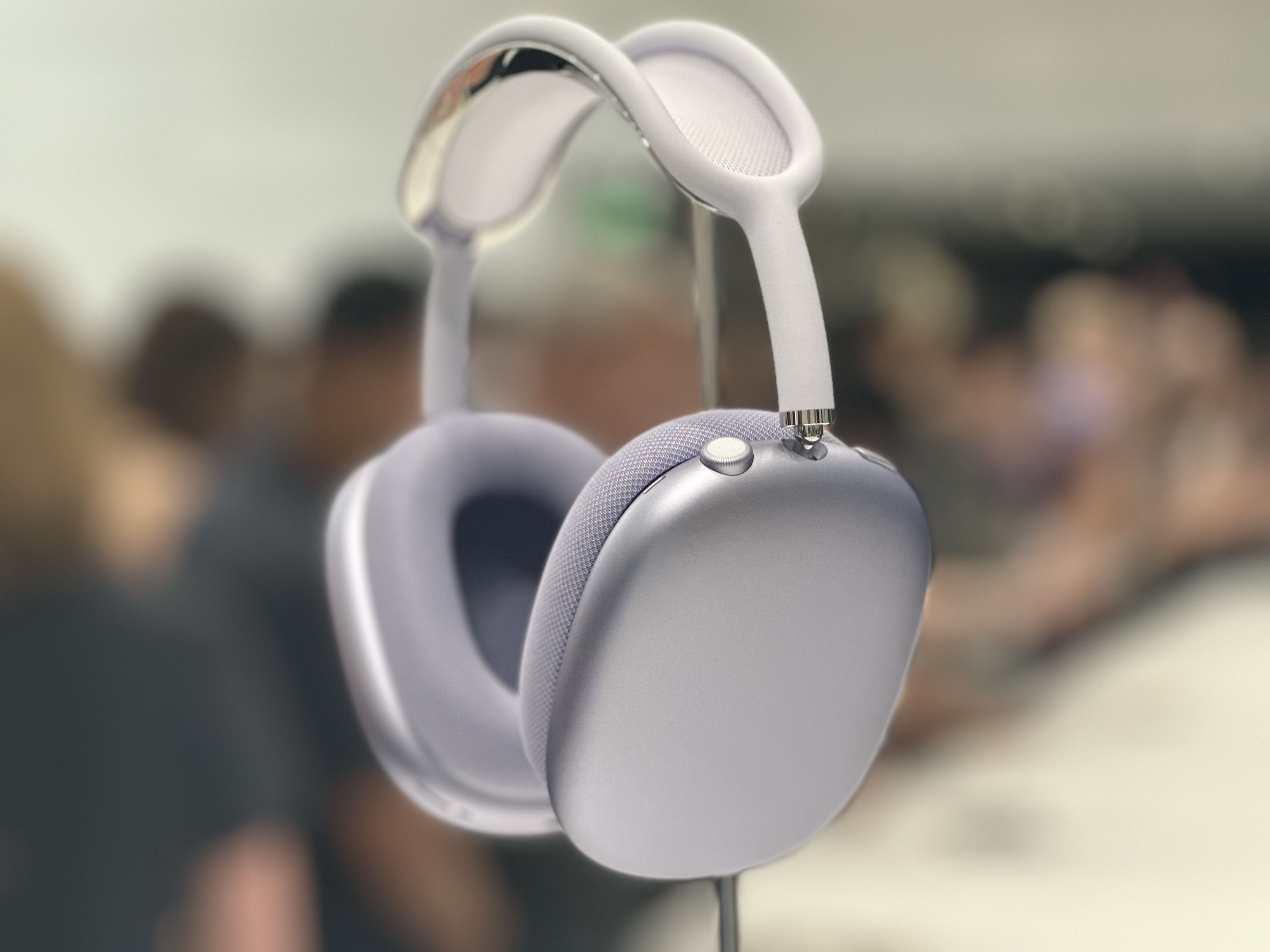 Tin vui cho nguoi dung tai nghe dat nhat cua Apple hinh anh