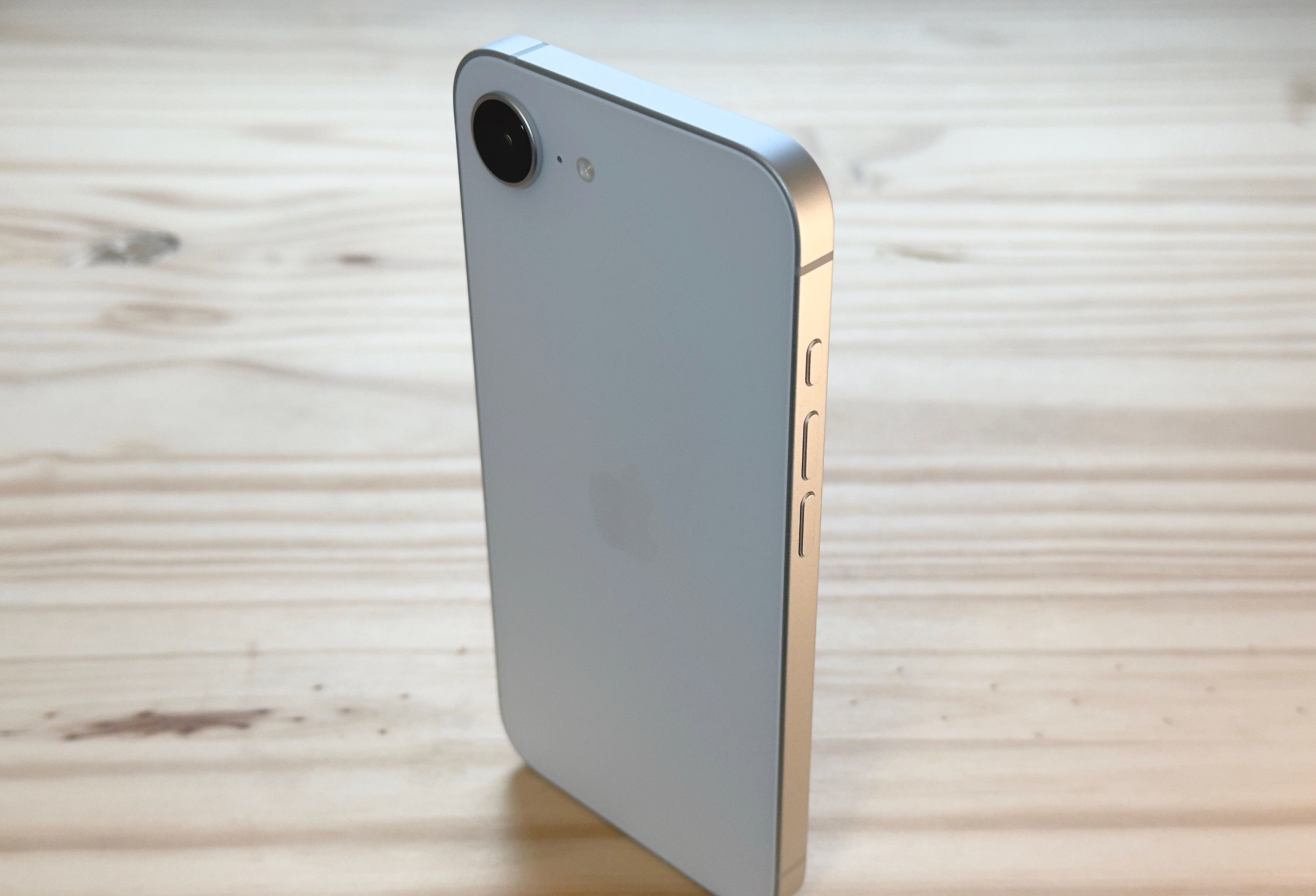 Lieu se co iPhone 17e? hinh anh