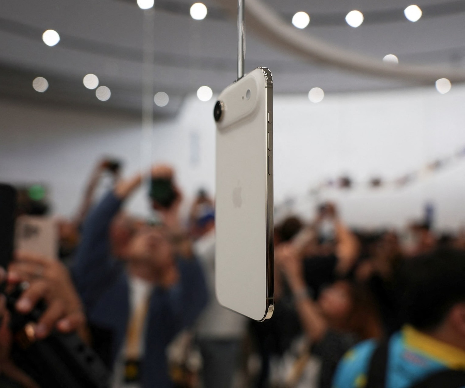sự kiện Apple, sự kiện iPhone 17, iPhone 17 ra mắt, đánh giá iPhone 17, iPhone Air ra mắt ảnh 1 su kien Apple, su kien iPhone 17, iPhone 17 ra mat, danh gia iPhone 17, iPhone Air ra mat anh 1