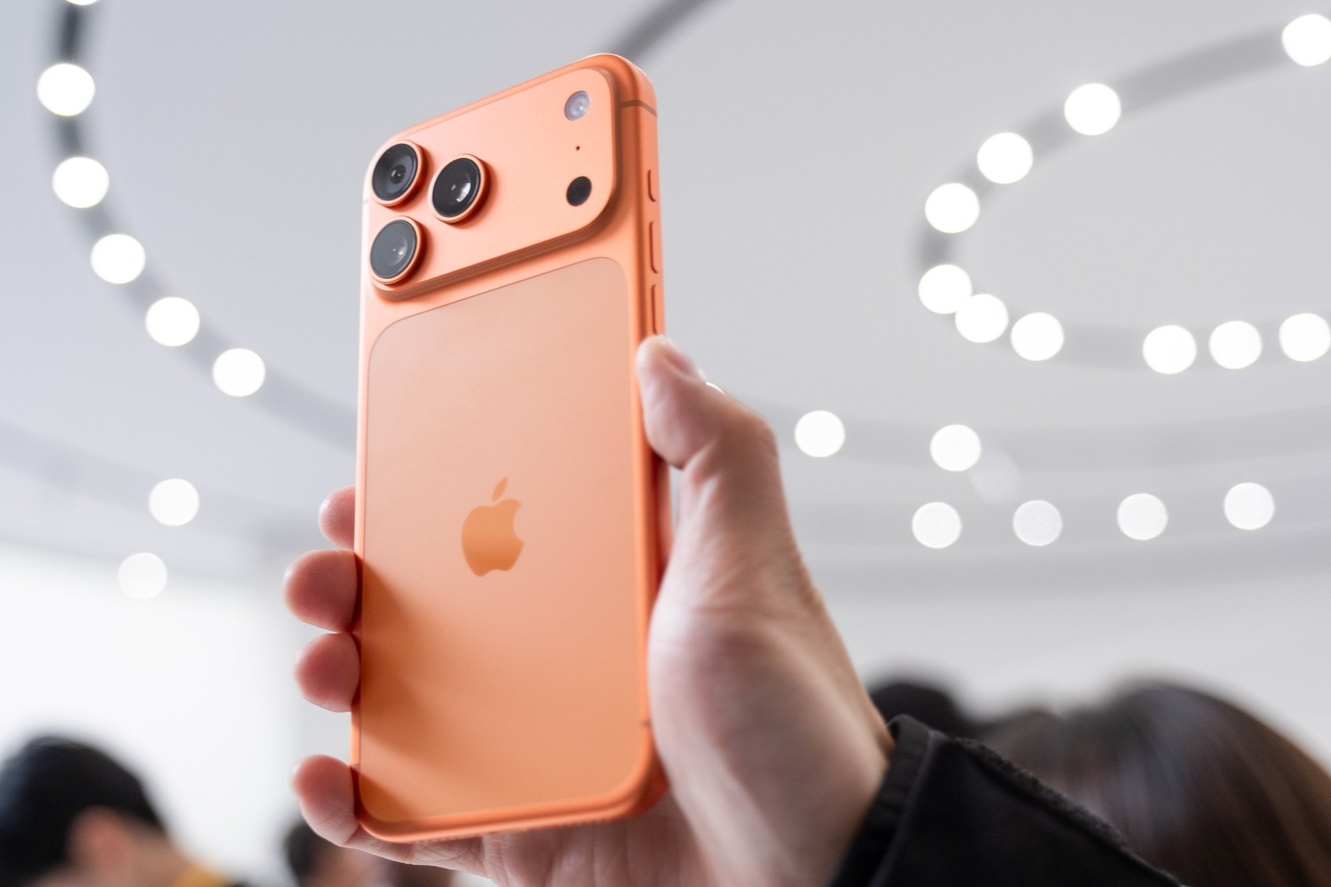 Apple doi chien luoc voi iPhone 17 Pro hinh anh