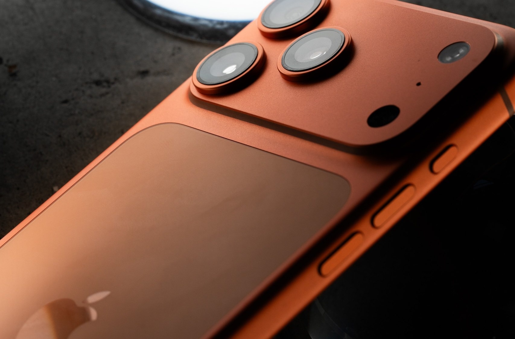 danh gia iPhone 17,  iPhone 17 Pro Max,  iPhone Air la gi,  iPhone 17 Pro anh 6