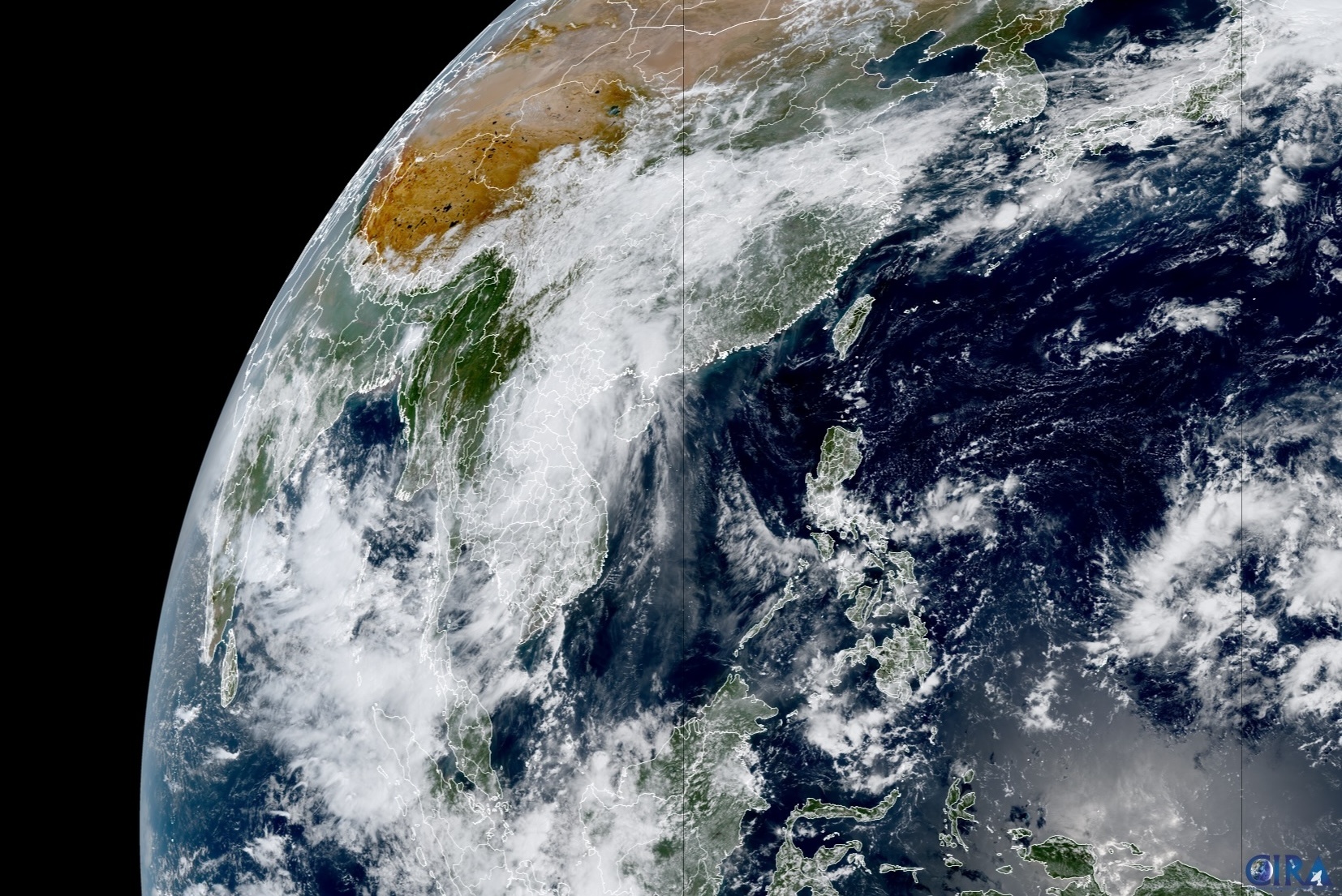 Bao so 10 can quet dat lien Viet Nam nhin tu ve tinh hinh anh