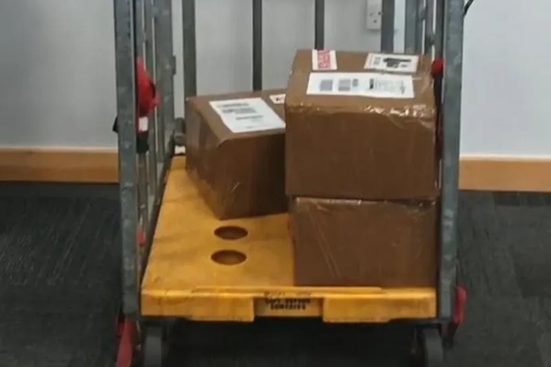 cuop giat dien thoai,  buon lau dien thoai,  dien thoai Trung Quoc,  nan cuop giat anh 1