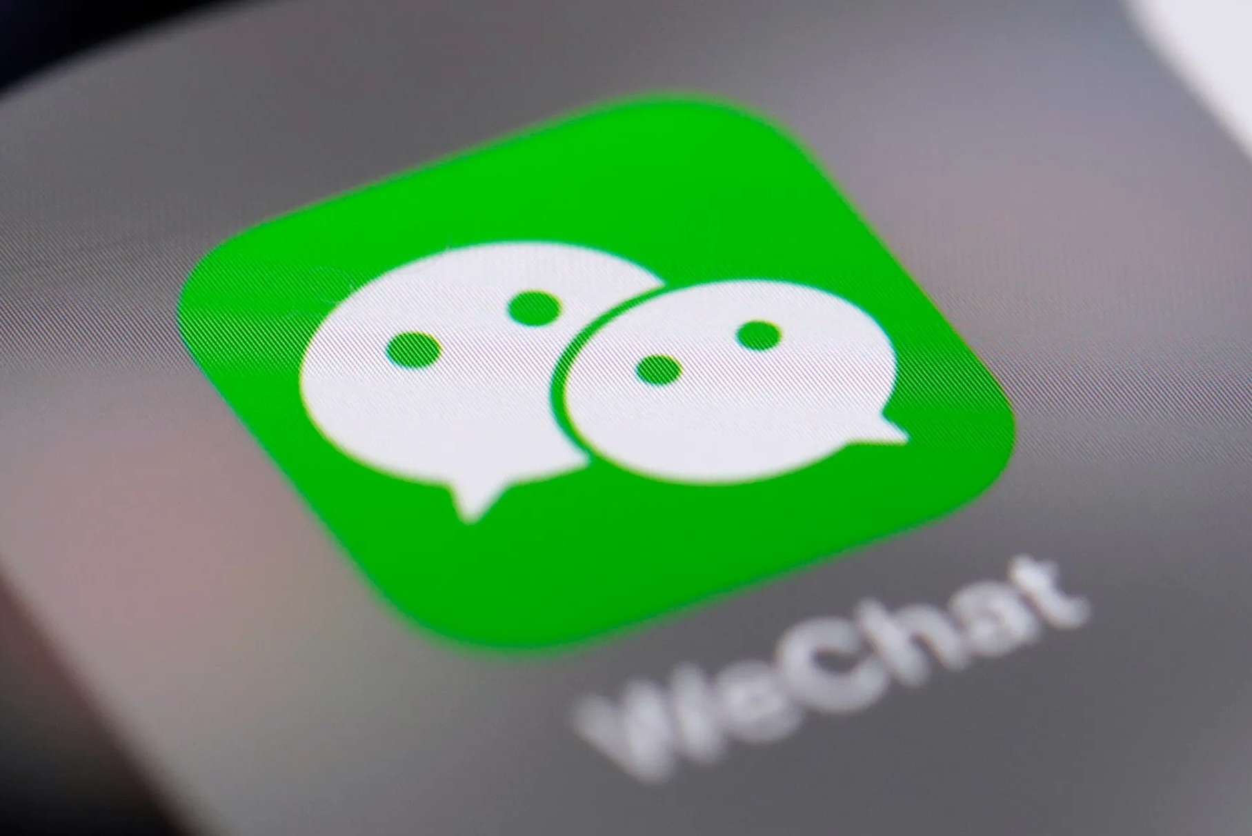 Apple lai co them nguon thu hinh anh