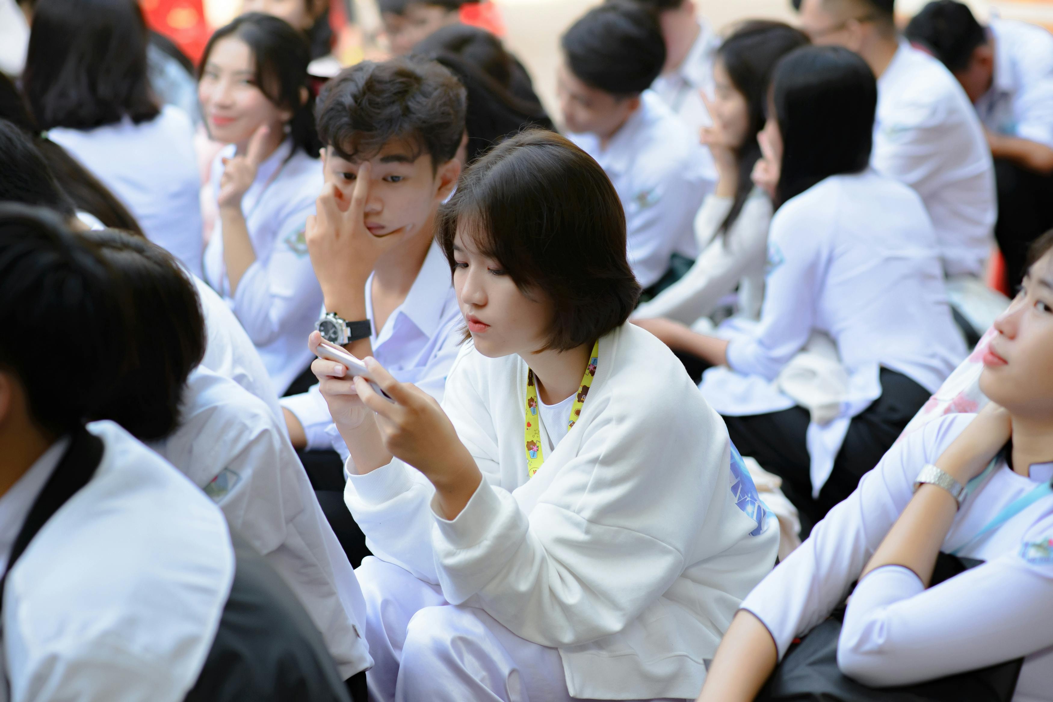 anh huong tam ly,  video bao luc,  kich dong bao luc,  video gay soc,  noi dung giat tit anh 1