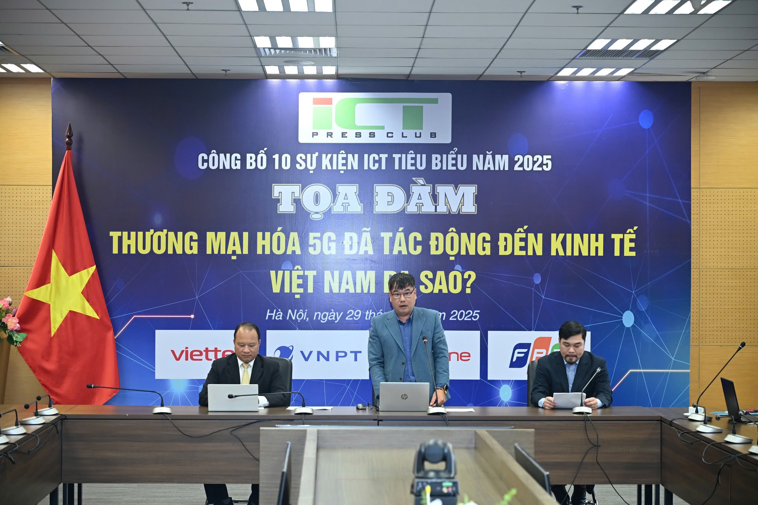 Luat AI, 'thanh loc' KOL la su kien ICT tieu bieu 2025 hinh anh