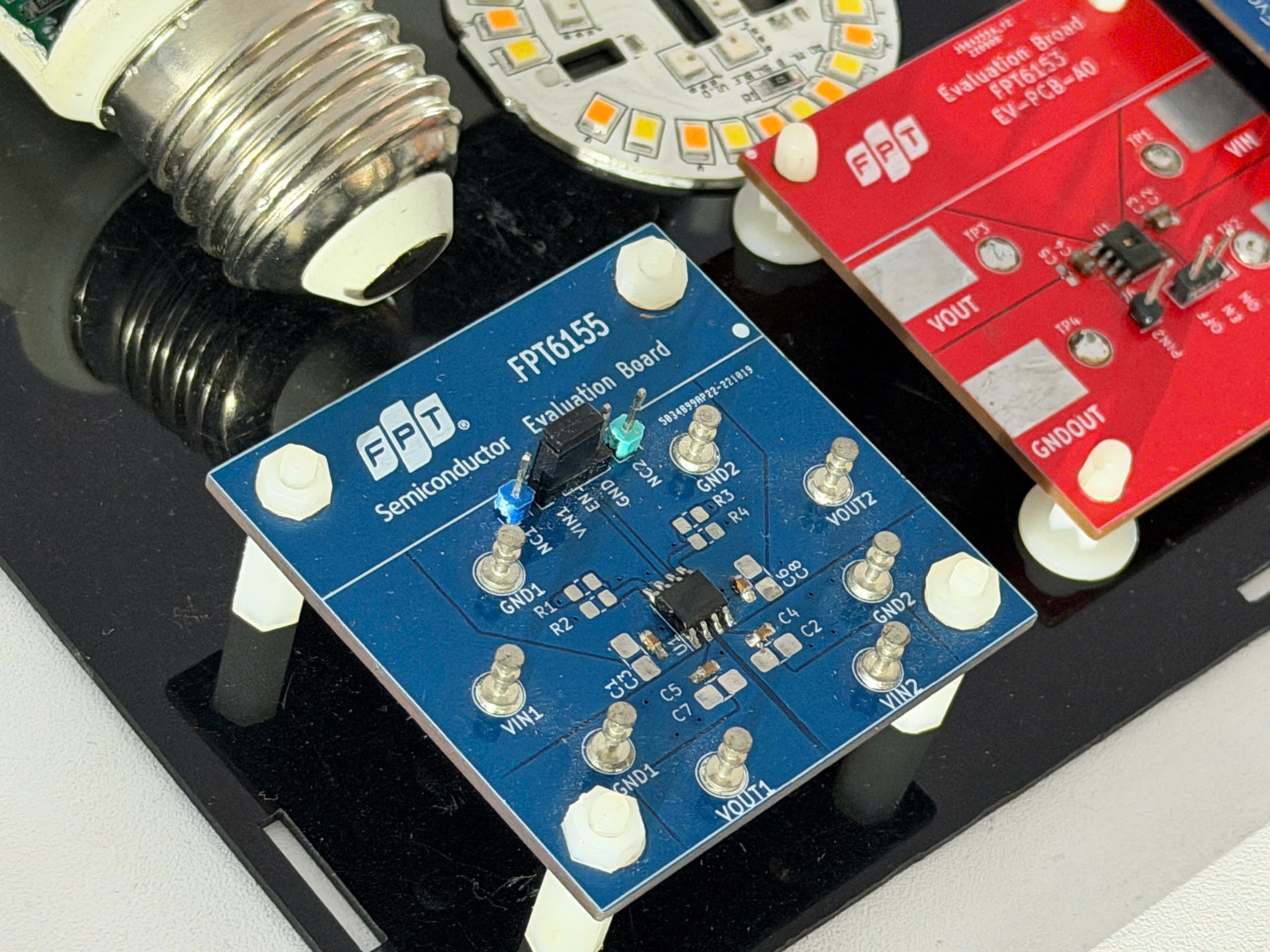 nha may chip FPT,  FPT chip ban dan,  nha may chip Viettel,  cong nghiep ban dan,  chip cua Viet Nam anh 4