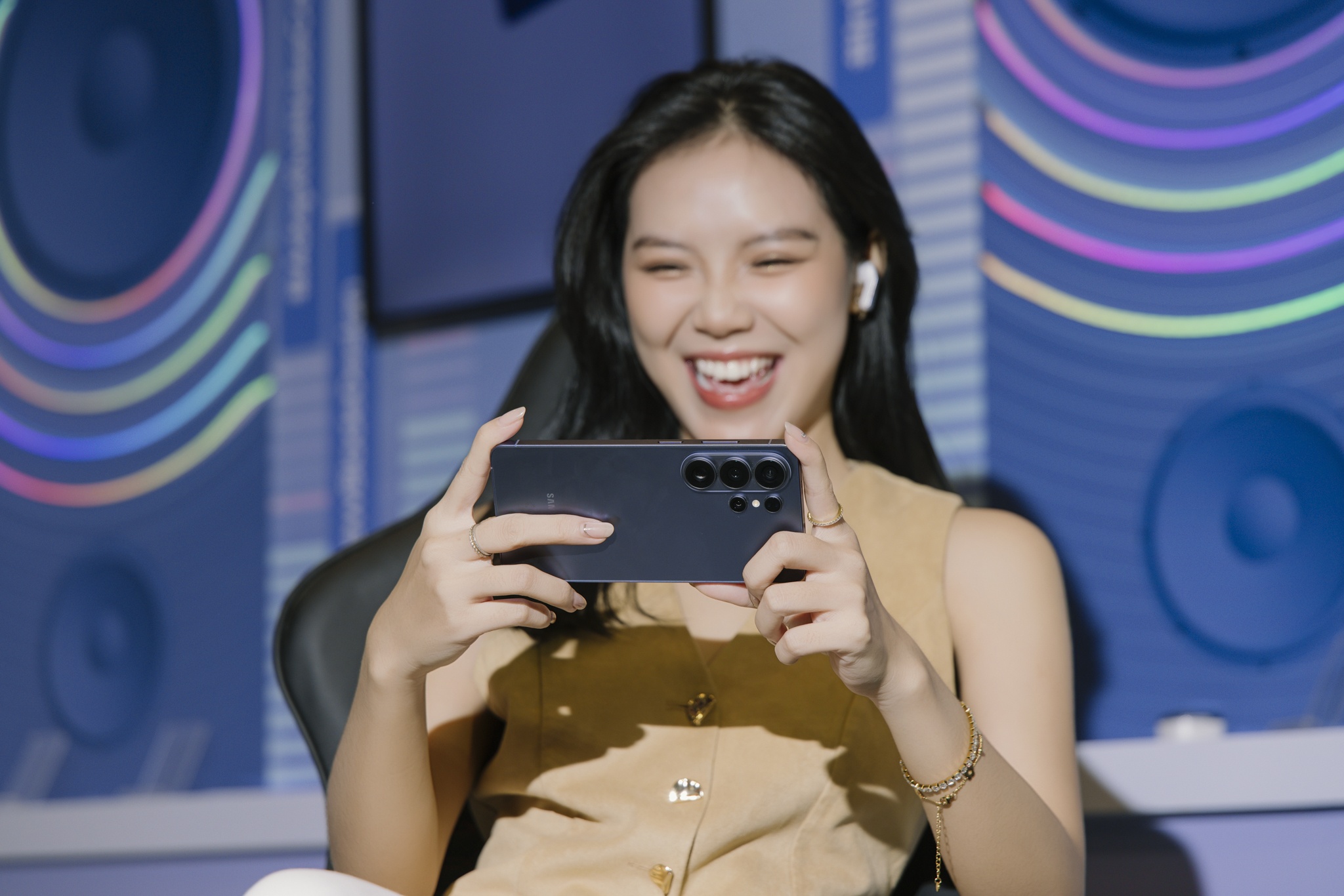 Samsung Galaxy S26 Ultra,  Samsung Galaxy Unpacked 2026,  Galaxy S26 ra mat,  thiet ke Galaxy S26,  camera Galaxy S26 anh 7