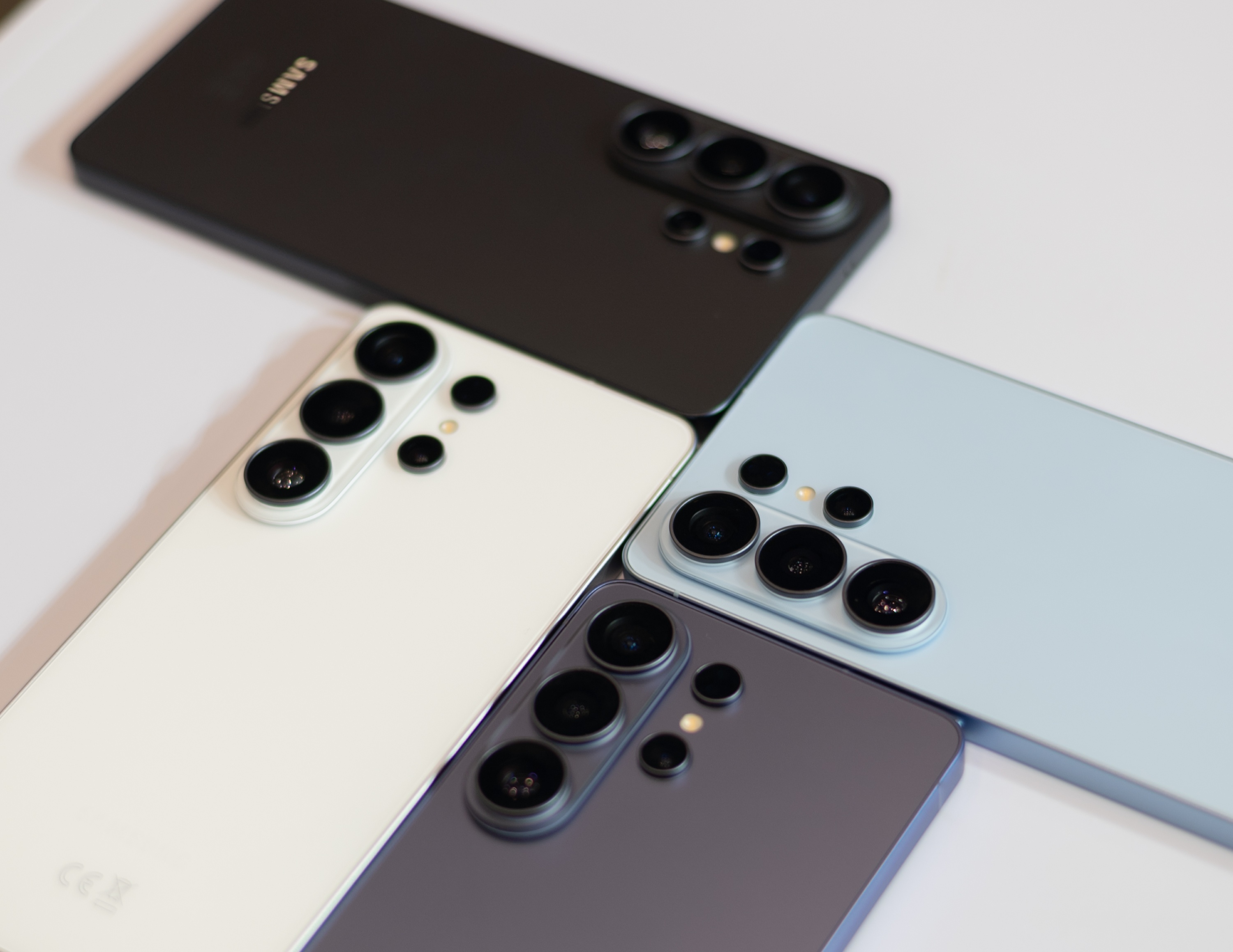 Samsung Galaxy S26 Ultra,  Galaxy S26 ra mat,  Galaxy S26 gia ban,  Galaxy S26 camera,  Galaxy S26 Perplexity anh 1