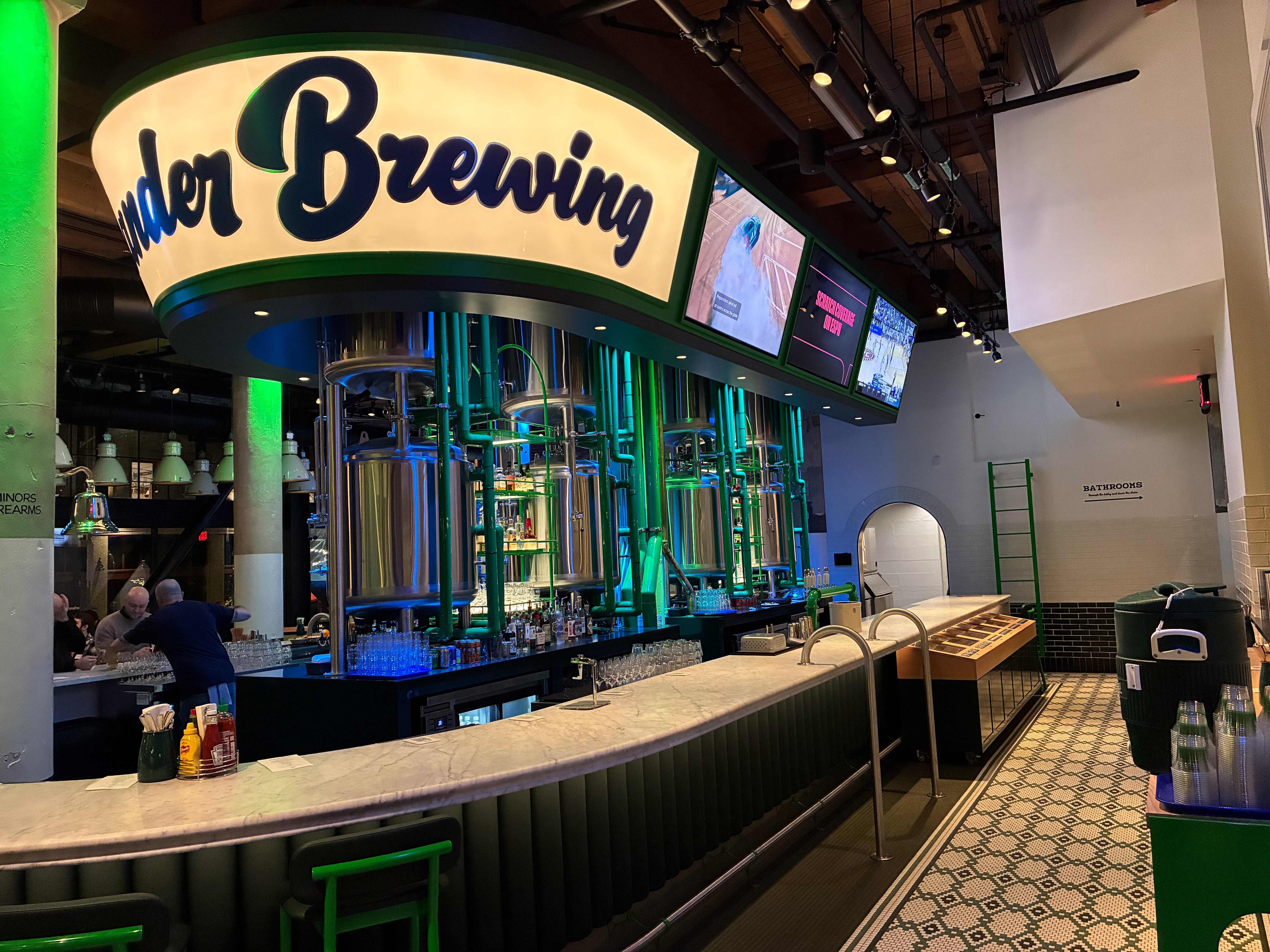 danh gia iPhone 17e,  gia ban iPhone 17e,  iPhone 17e la gi,  cau hinh iPhone 17e anh 8