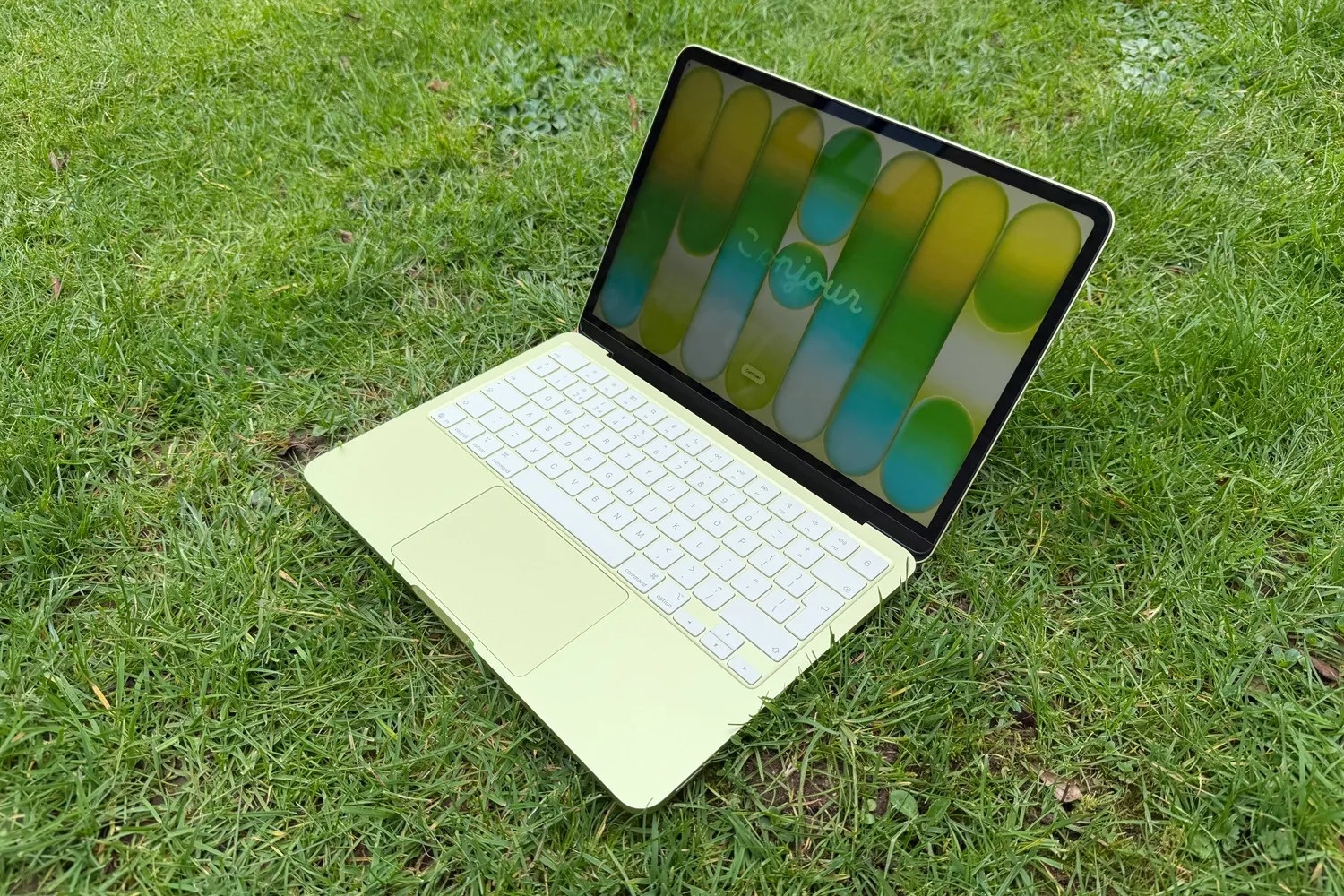 danh gia MacBook Neo,  gia ban MacBook Neo,  so sanh MacBook Neo,  MacBook gia re anh 4